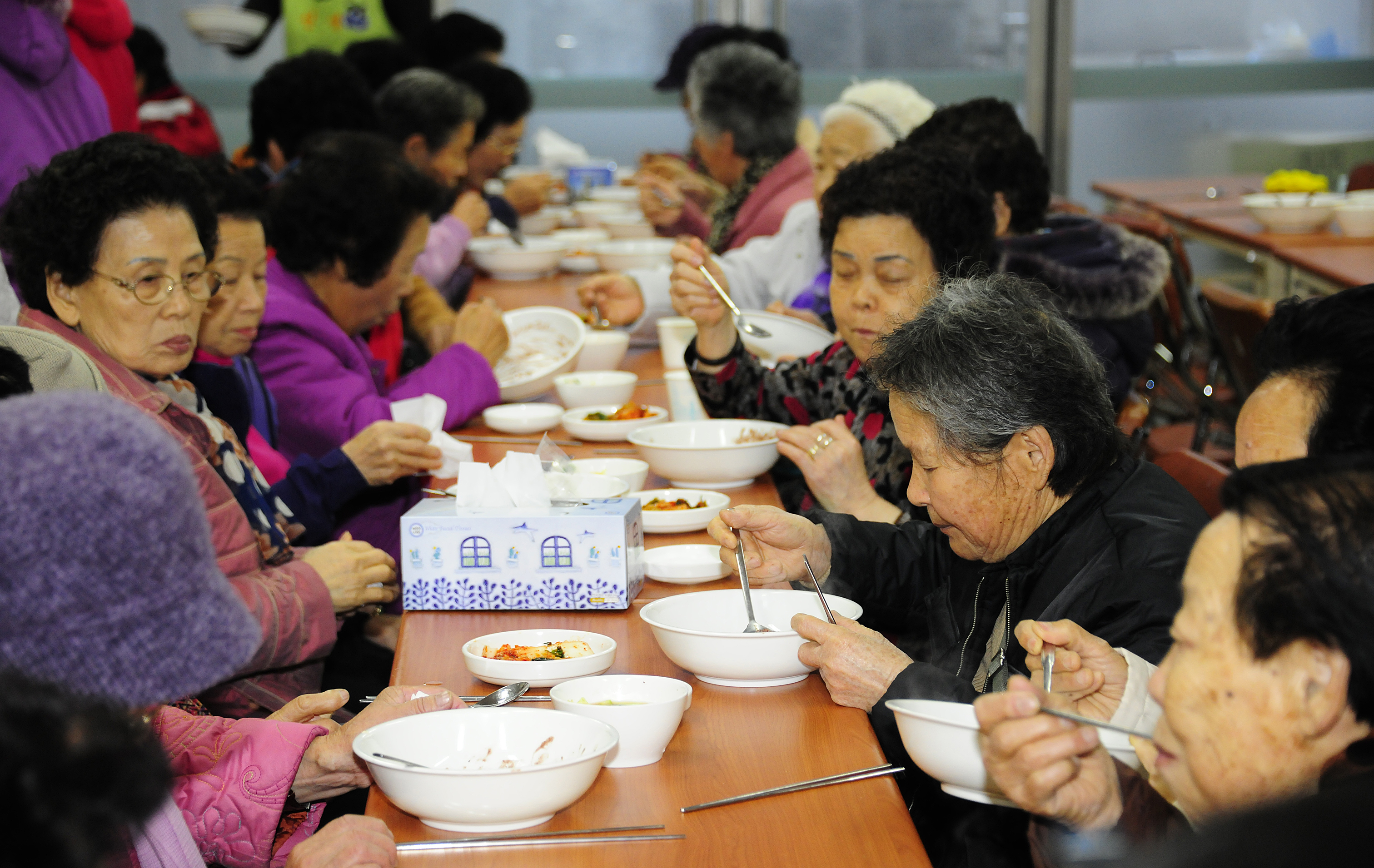 20111215-사랑의 동지팥죽 나누기 45570.JPG