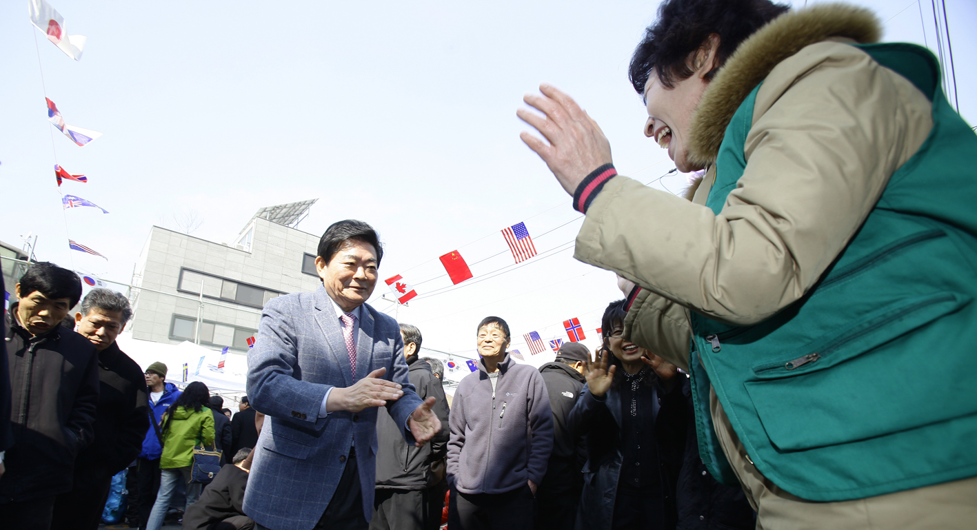 20110219-윷놀이 대회 26450.JPG