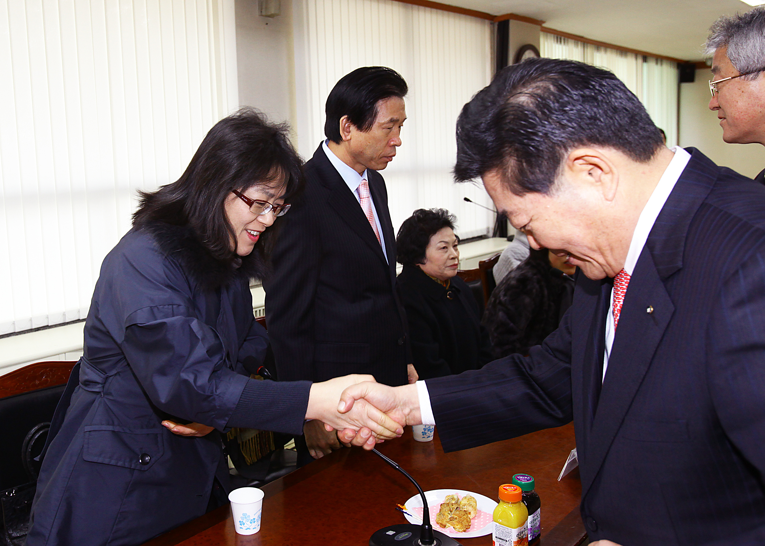 20101215-희망2010 이웃돕기 및 푸드마켓 후원자 격려 19503.JPG