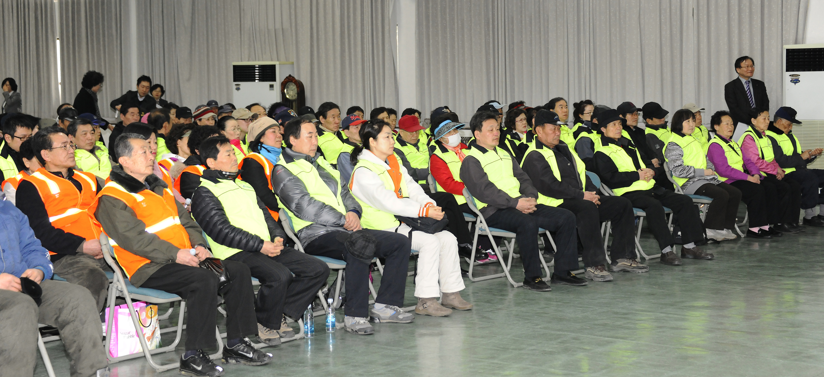 20110309-지역공동체 일자리참여자 및 공공근로 참여자 안전교육 27328.JPG