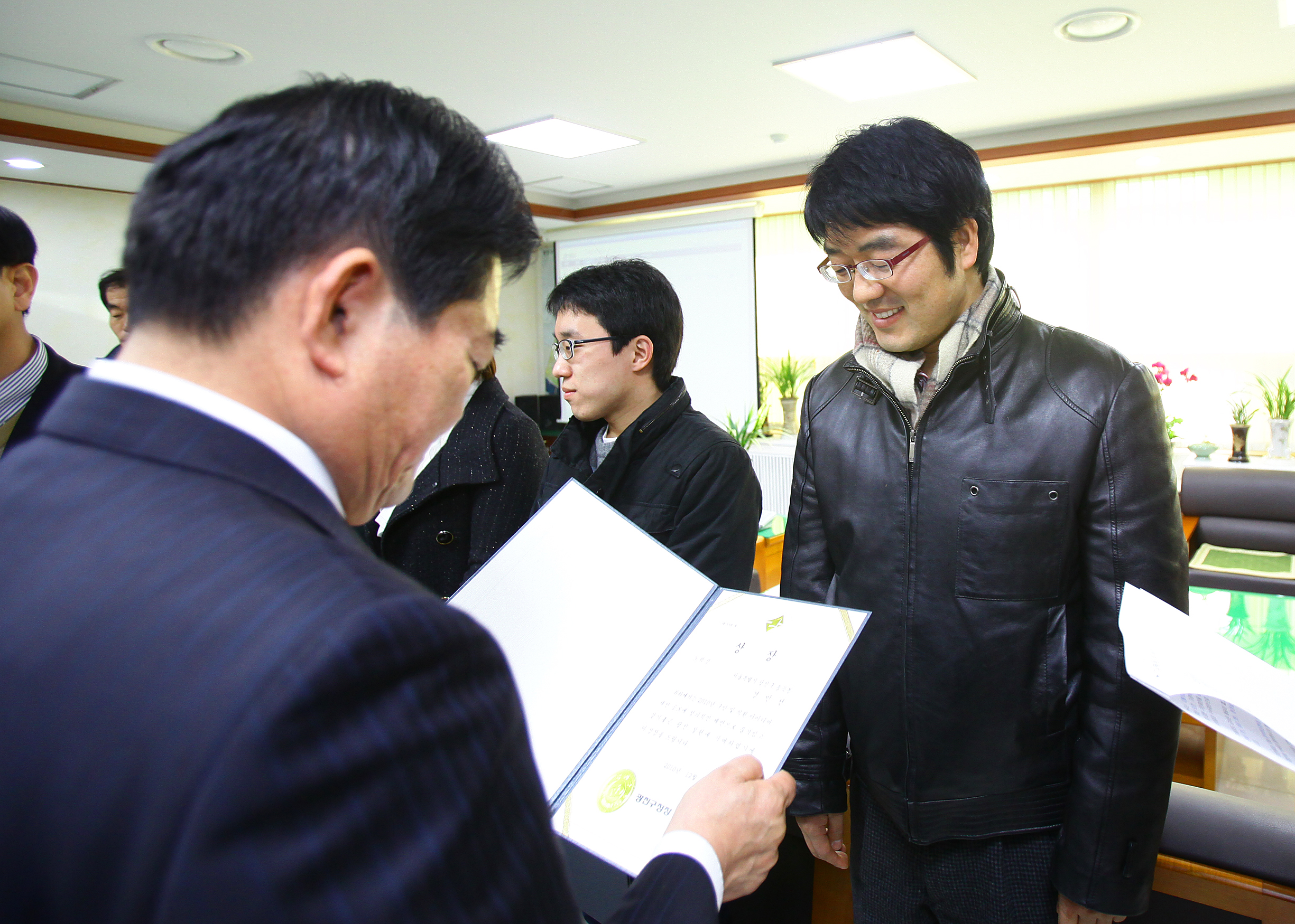 20101224-구민 아이디어 제안 채택자 시상 22156.JPG