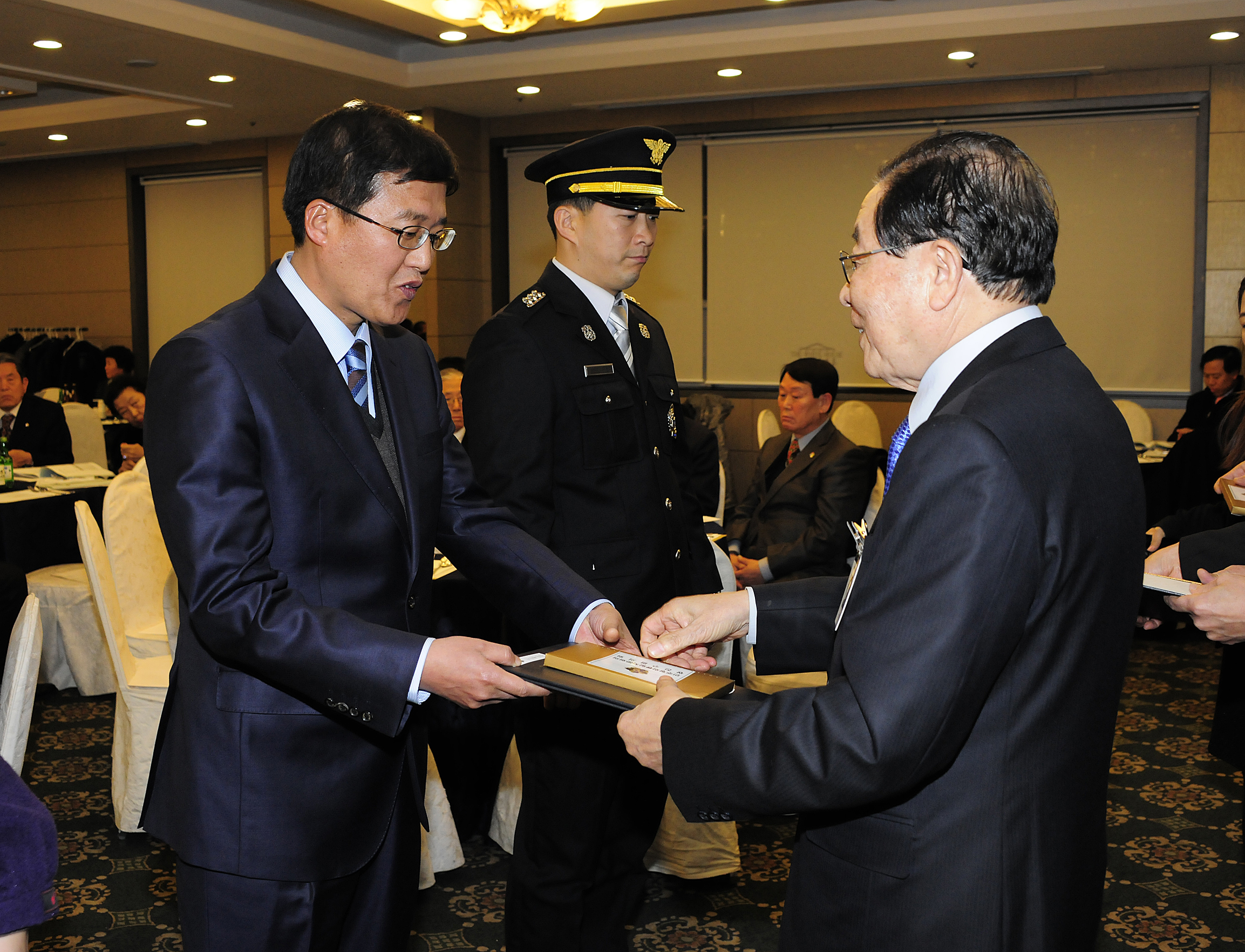 20111220-민주평통 4분기 정기회의 및 활동보고회 46271.JPG