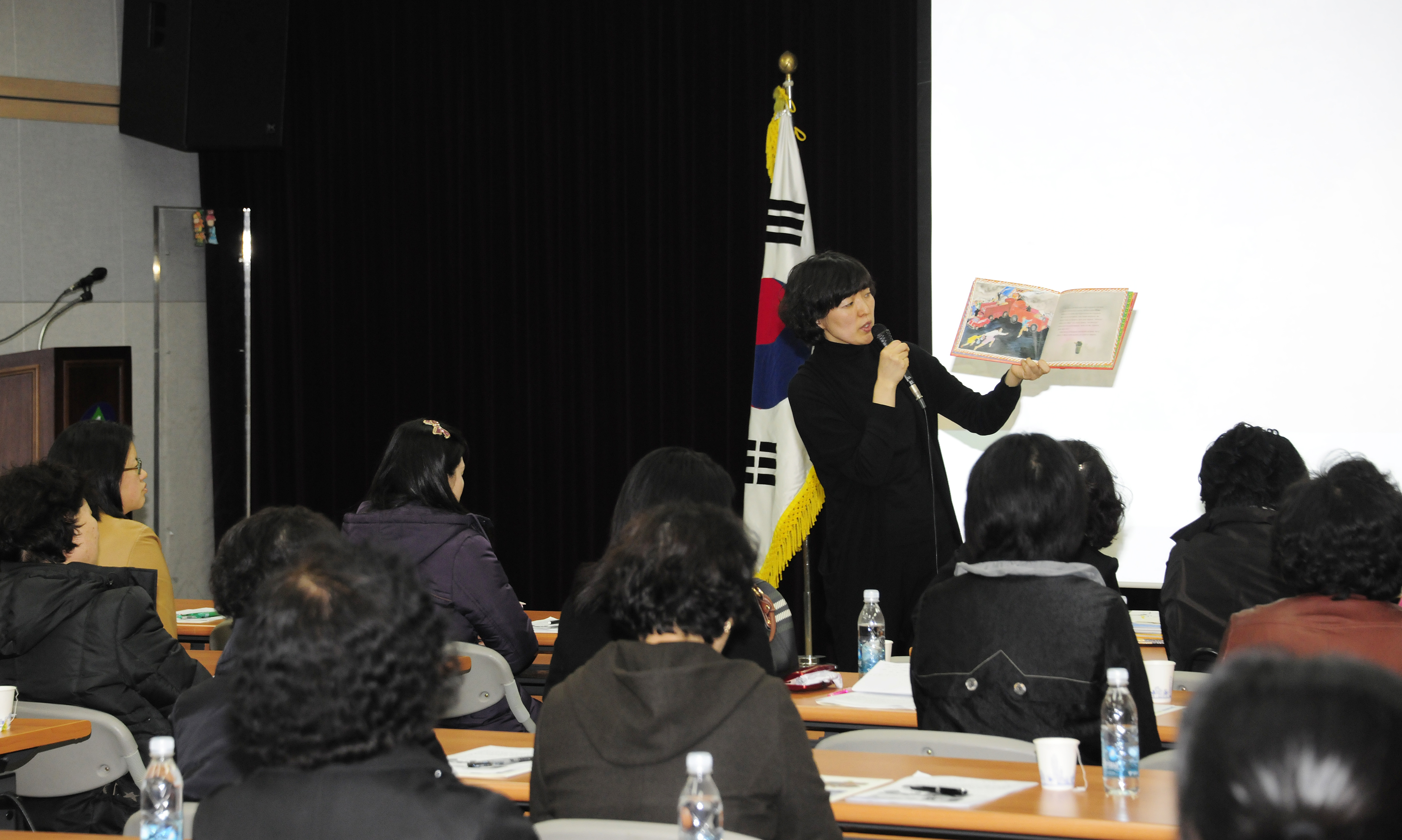 20110323-책 읽어주는 자원봉사자 전문교육 28573.JPG