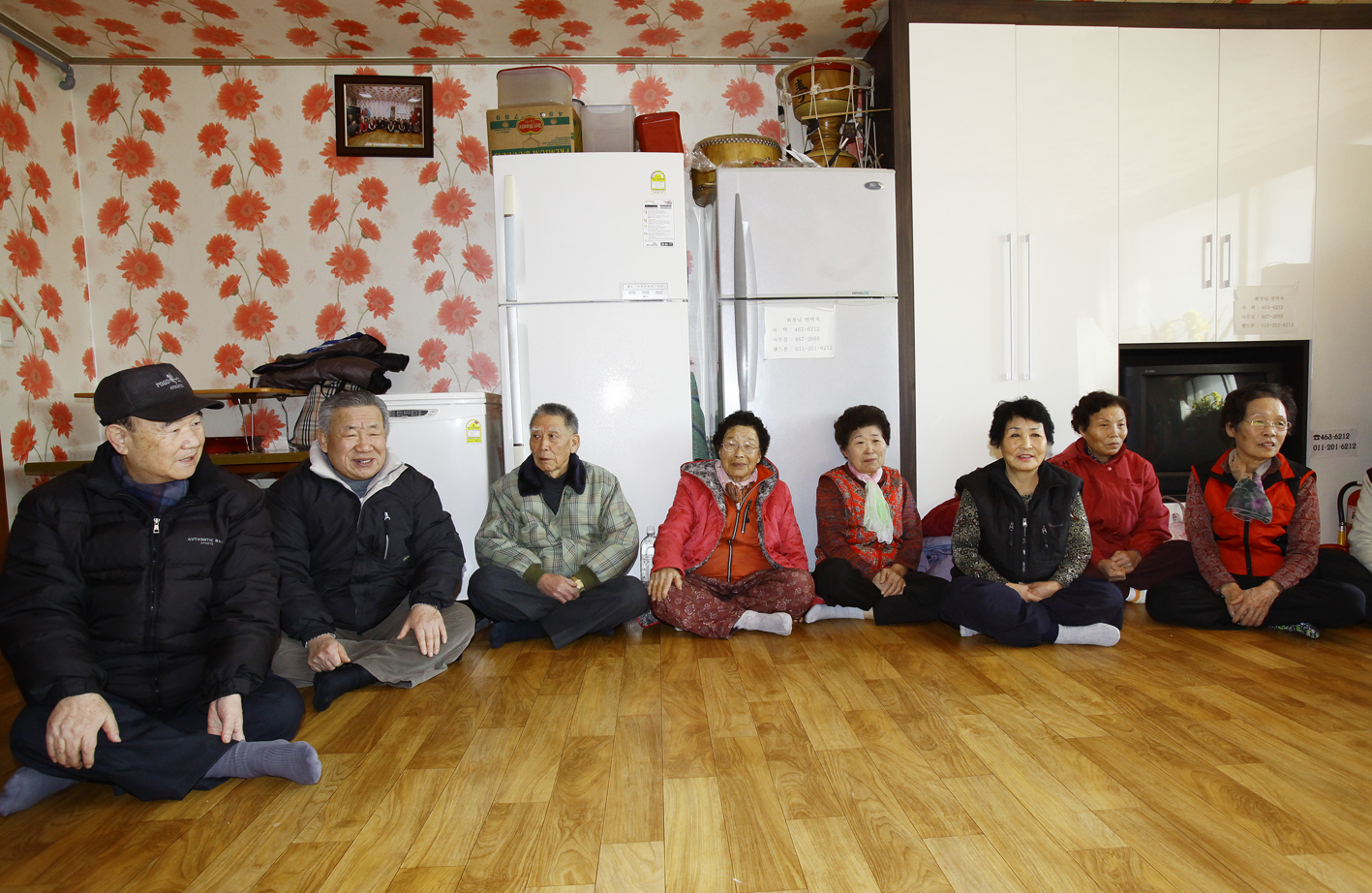 20110128-2011년 설맞이 경로당 및 사회복지시설 방문 2 24264.JPG