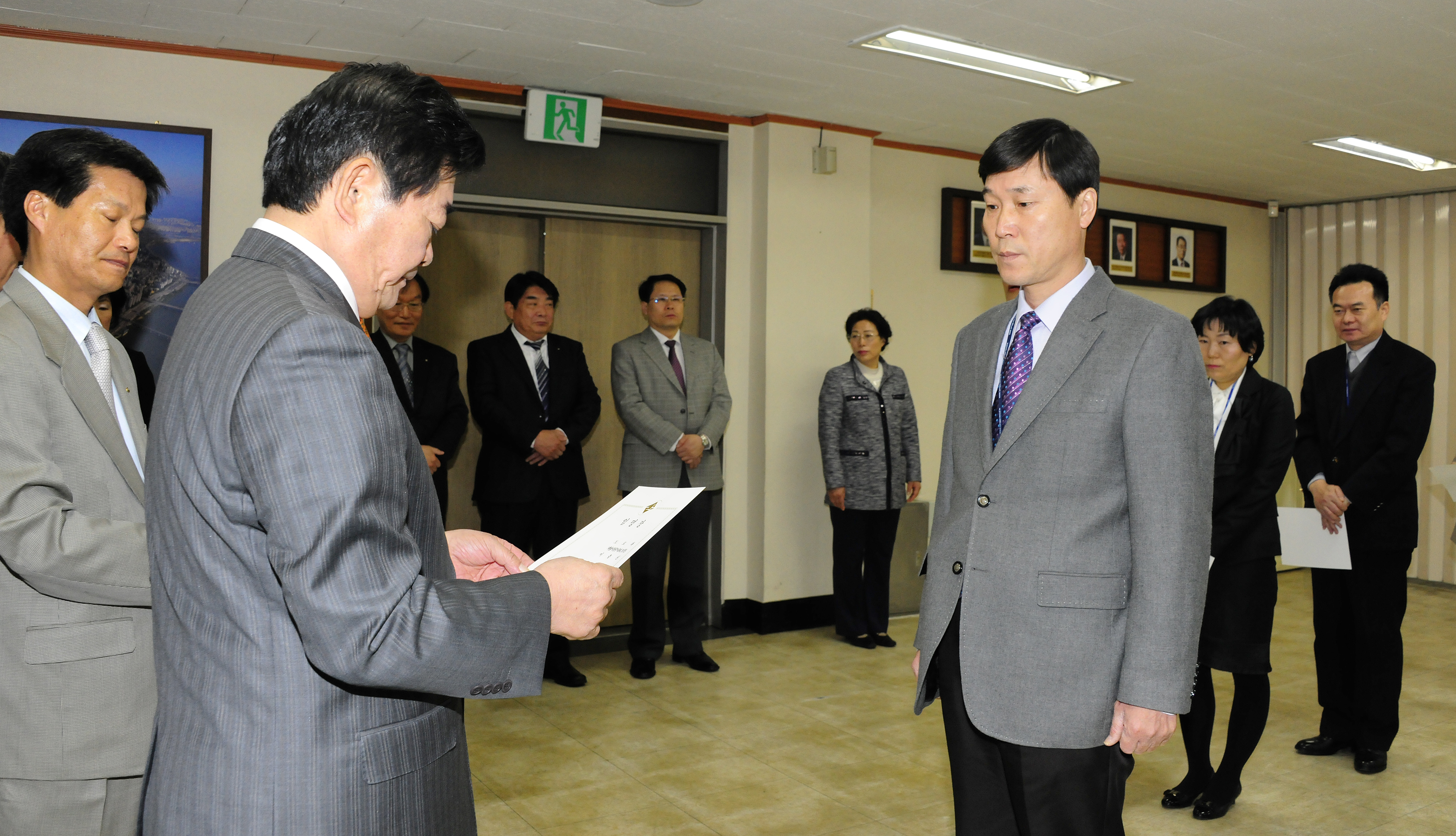 20110429-근속승진 발령식 31775.JPG