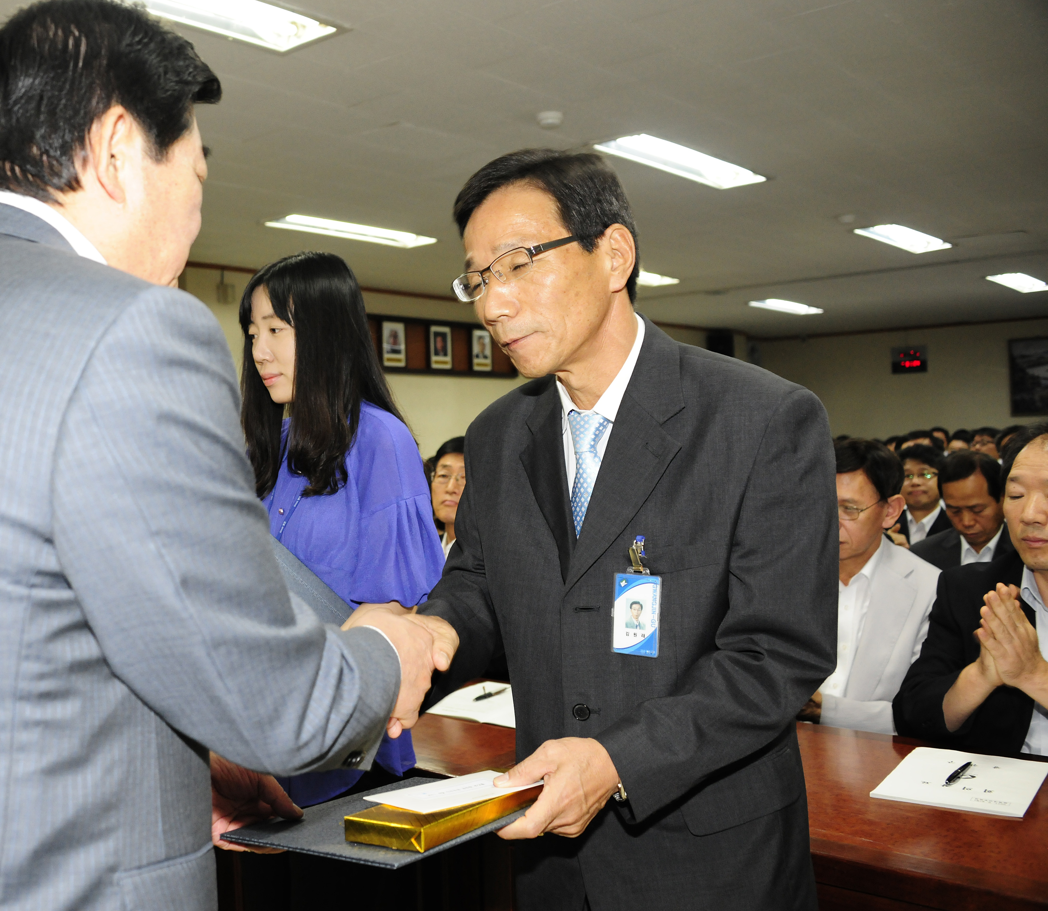 20110908-구 확대간부회의표창 40347.JPG