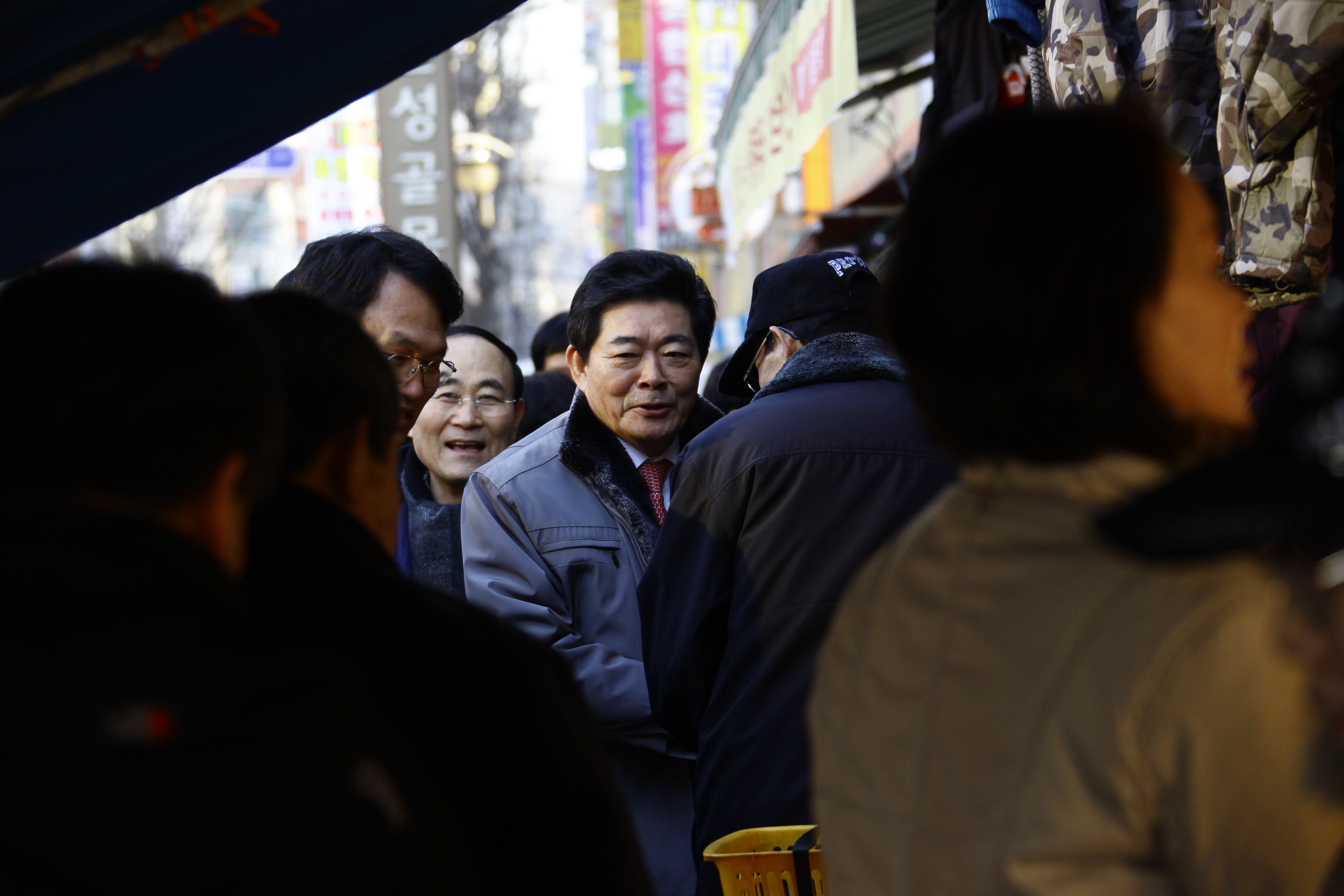 20110201-설맞이 전통시장 방문 25027.JPG