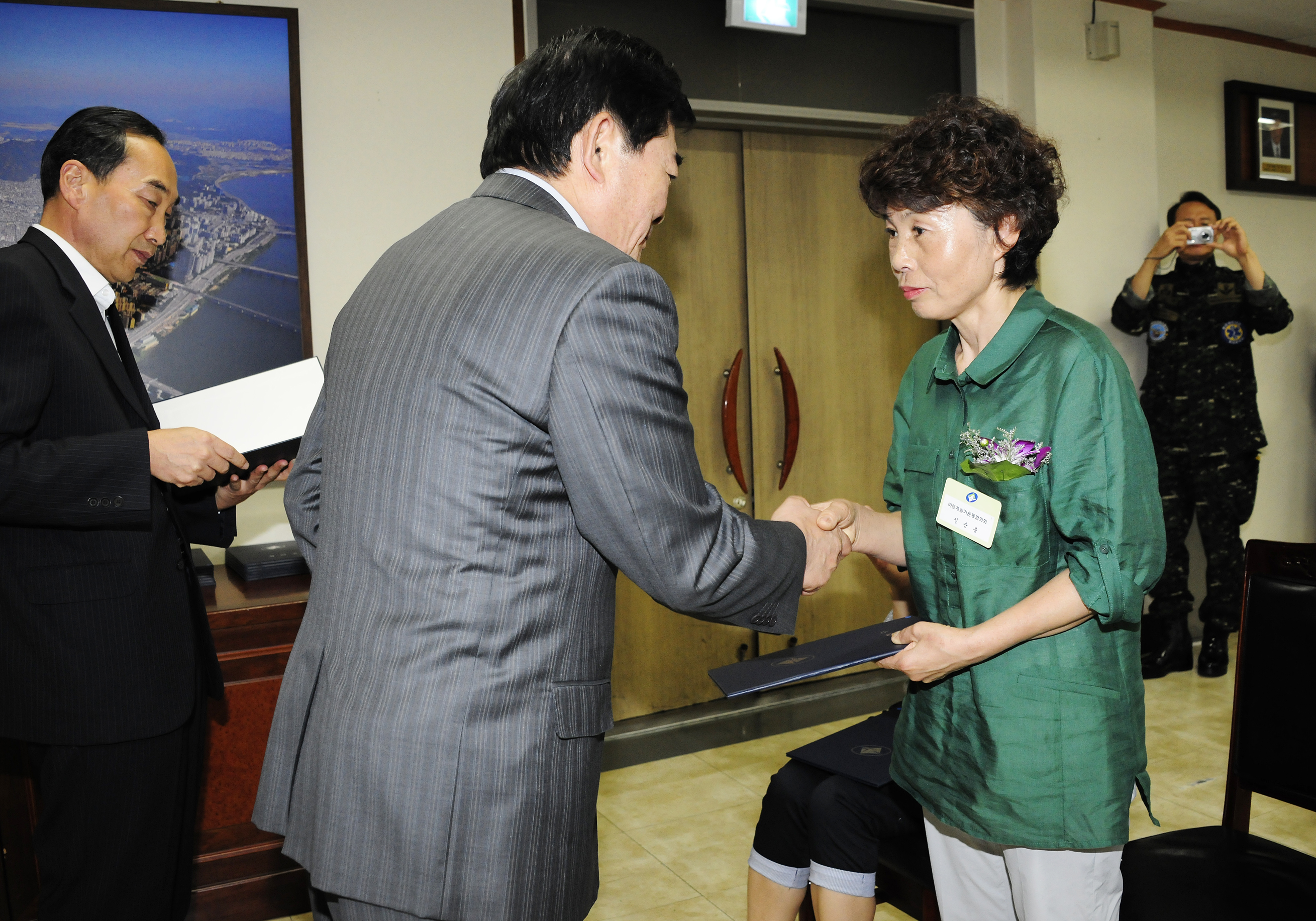 20110927-9월 정기구민표창 41275.JPG