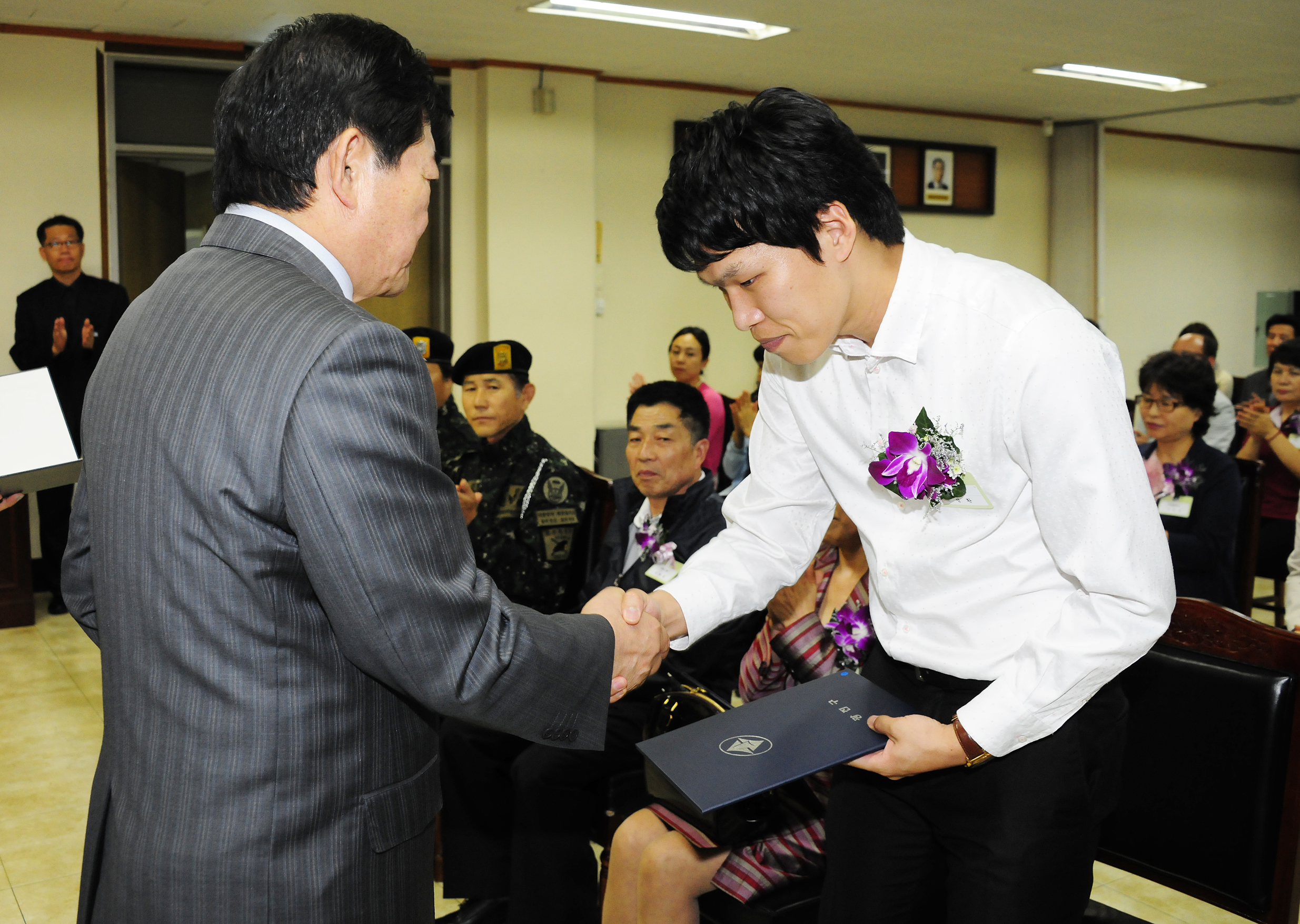 20110927-9월 정기구민표창 41289.JPG
