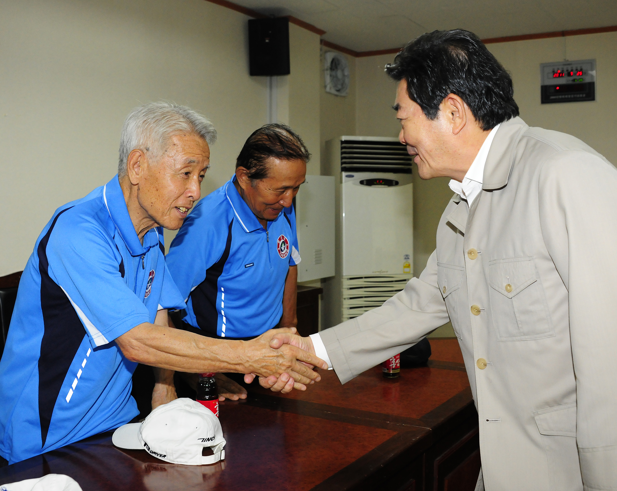 20110725-축구연합회 대회우승관련 관계자 면담 38900.JPG