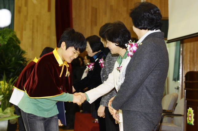 20110216-구의초등학교 졸업식 25923.JPG