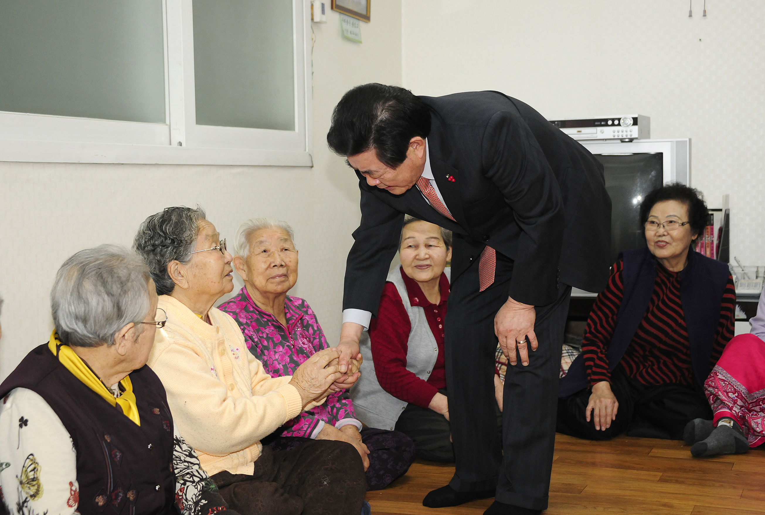 20120120-2012년 설맞이 경로단 방문 48790.JPG