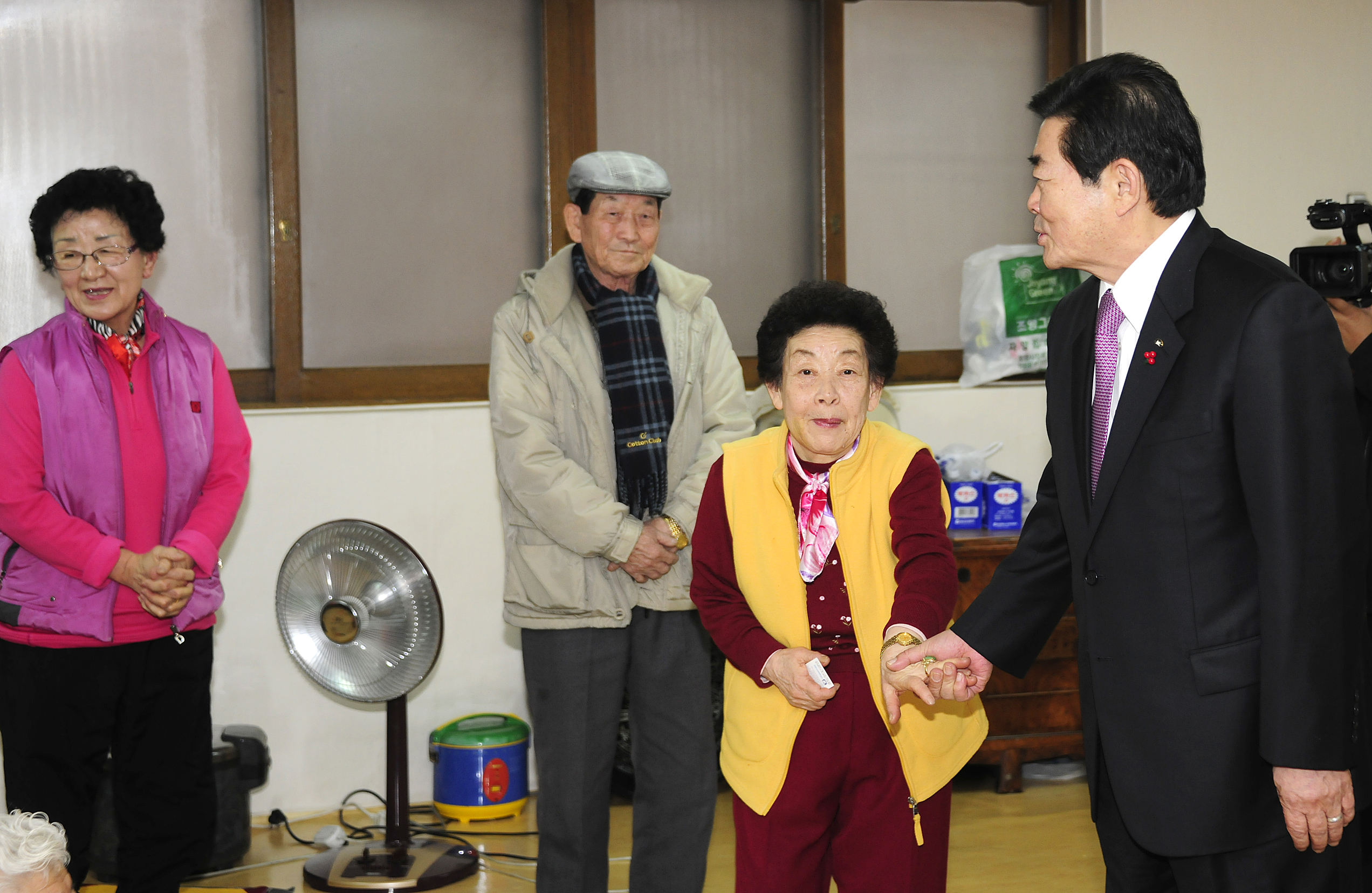 20120120-2012년 설맞이 경로단 방문 48776.JPG