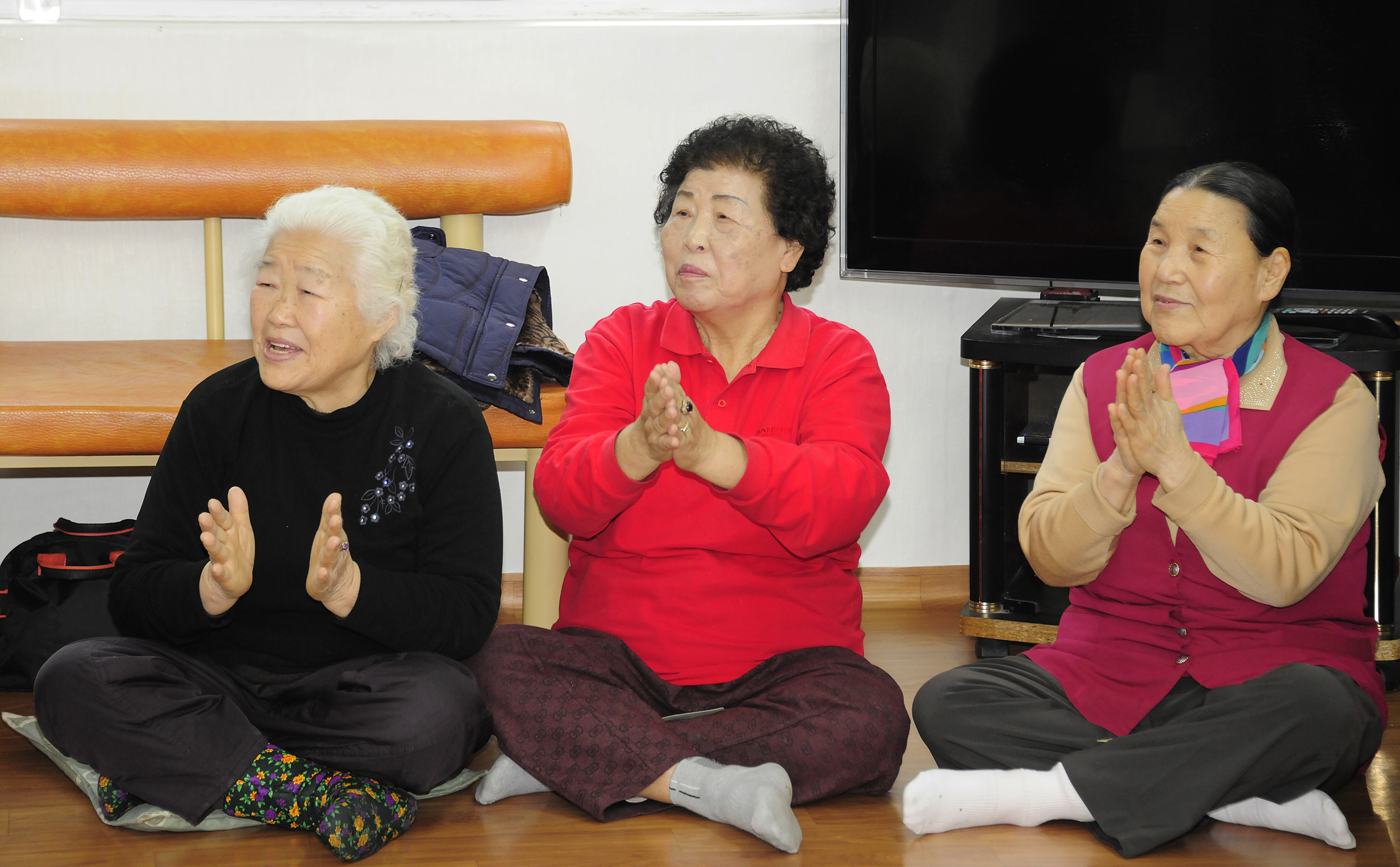 20120120-2012년 설맞이 경로단 방문 48811.JPG