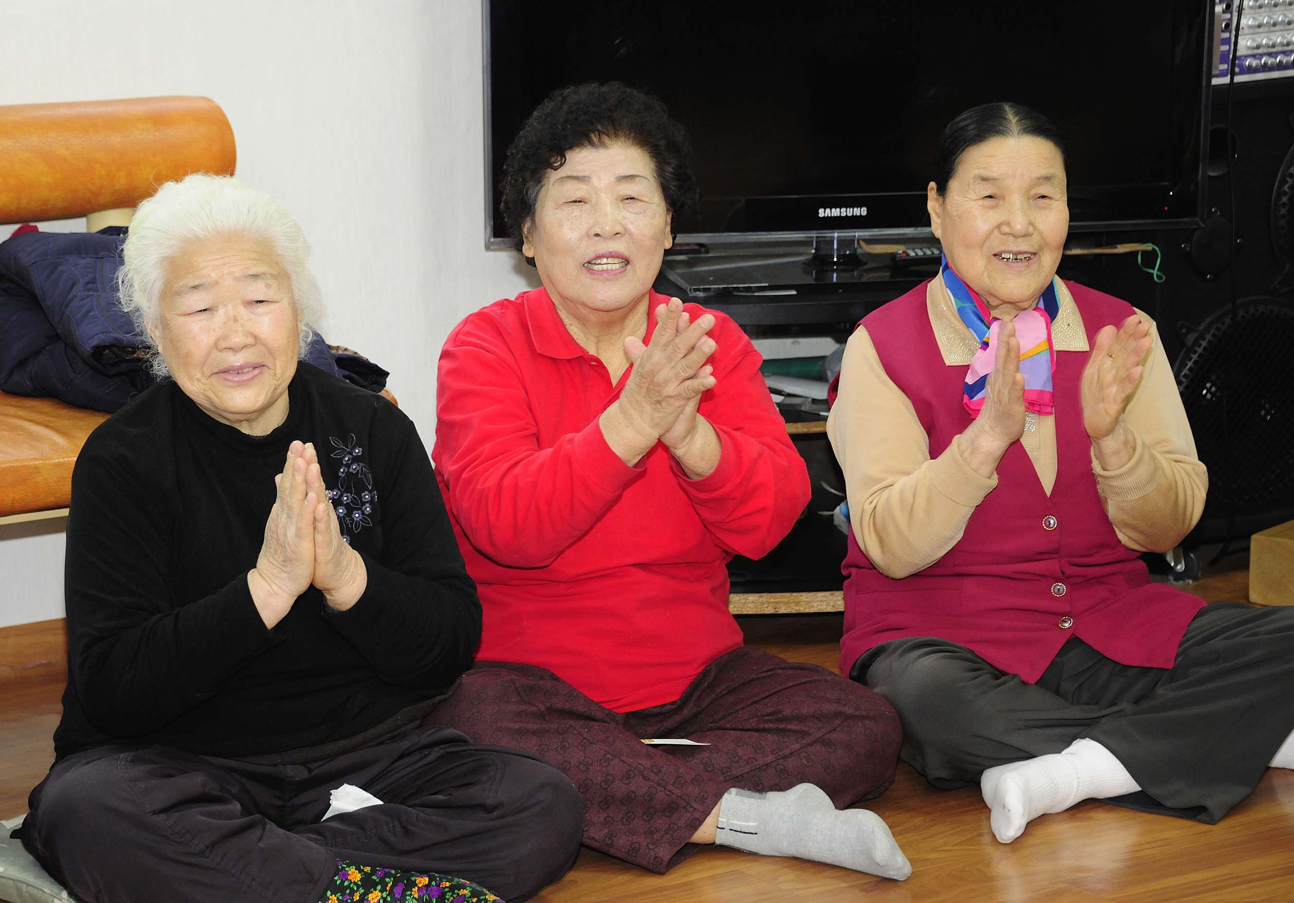 20120120-2012년 설맞이 경로단 방문 48815.JPG