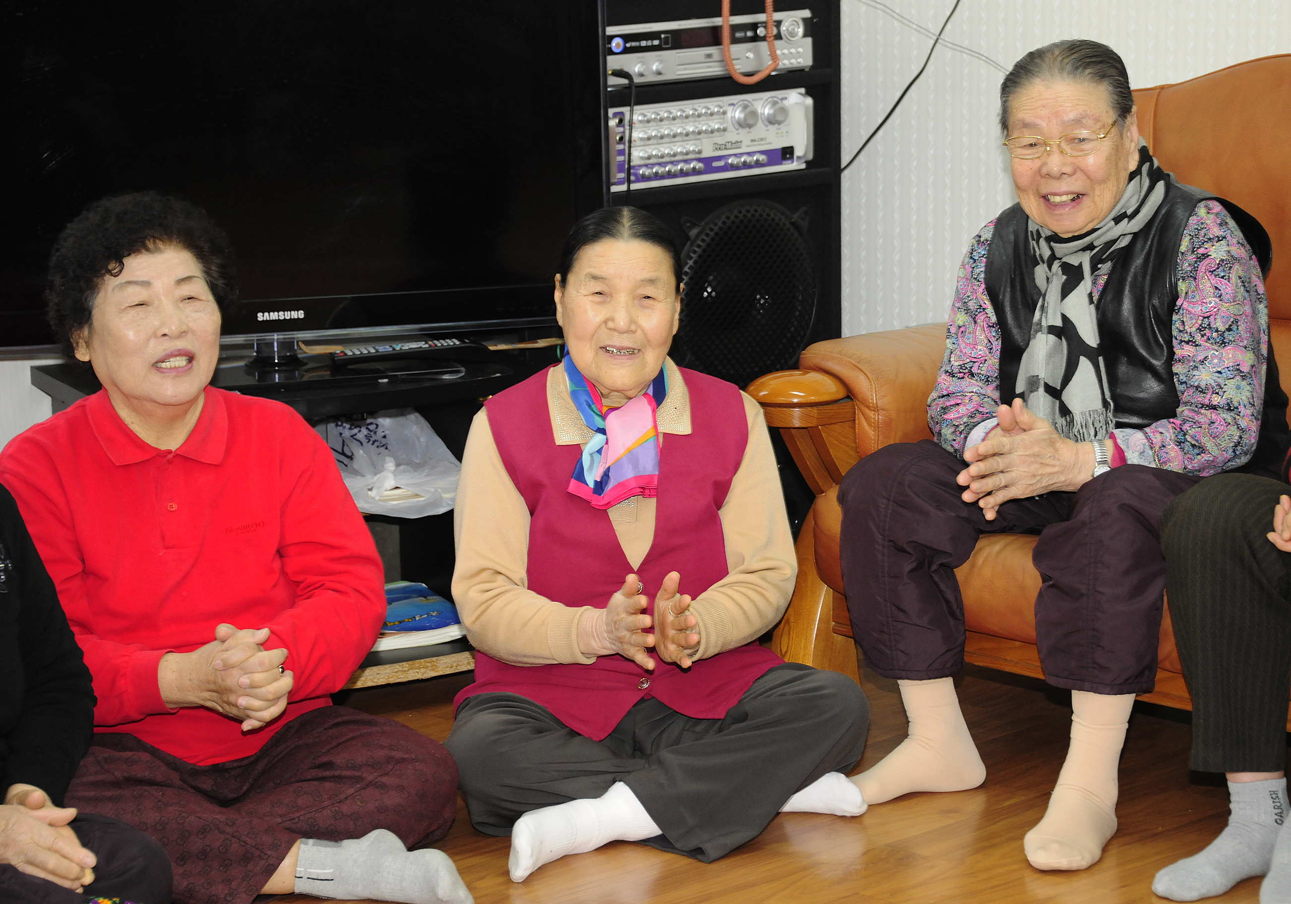20120120-2012년 설맞이 경로단 방문 48818.JPG