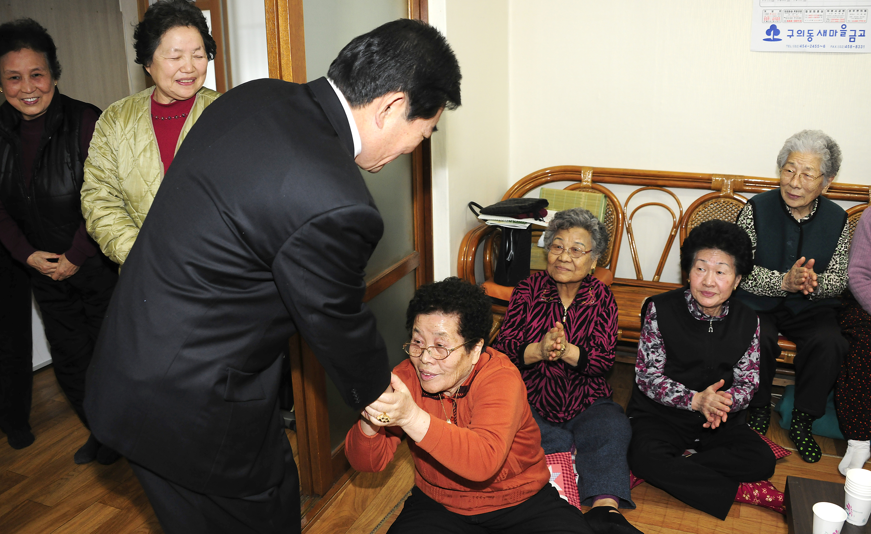 20120120-2012년 설맞이 경로단 방문 48778.JPG