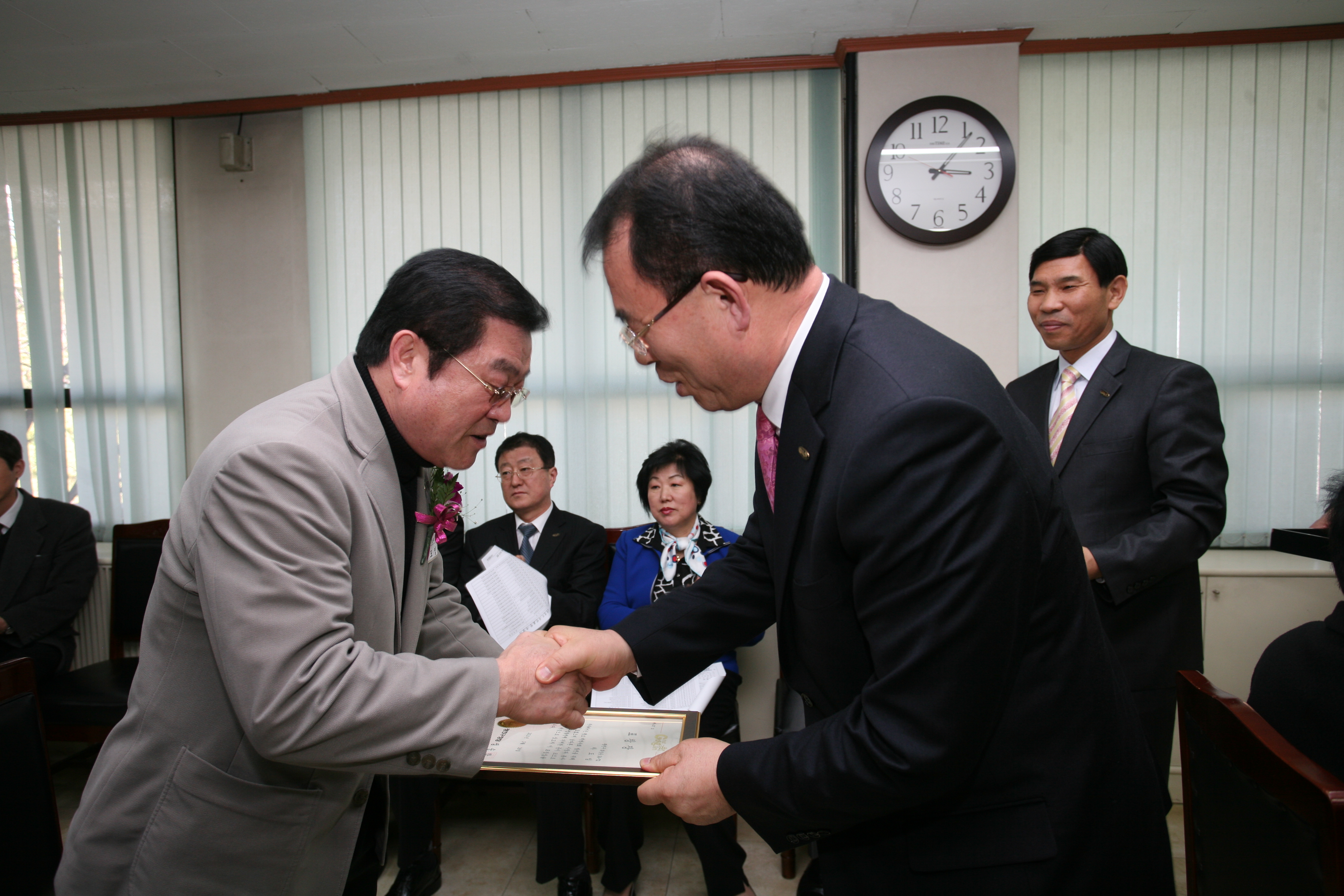 3월 정기 구민표창 수여식 15400.JPG