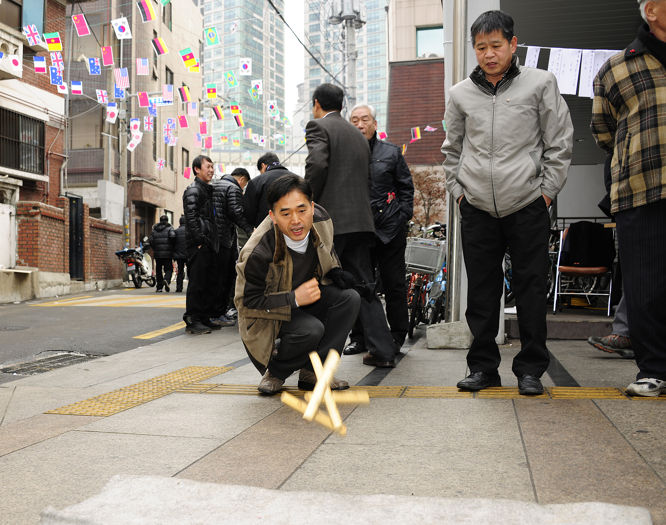 20120205-정월대보름 윷놀이대회 화양동 자양4동 49630.JPG