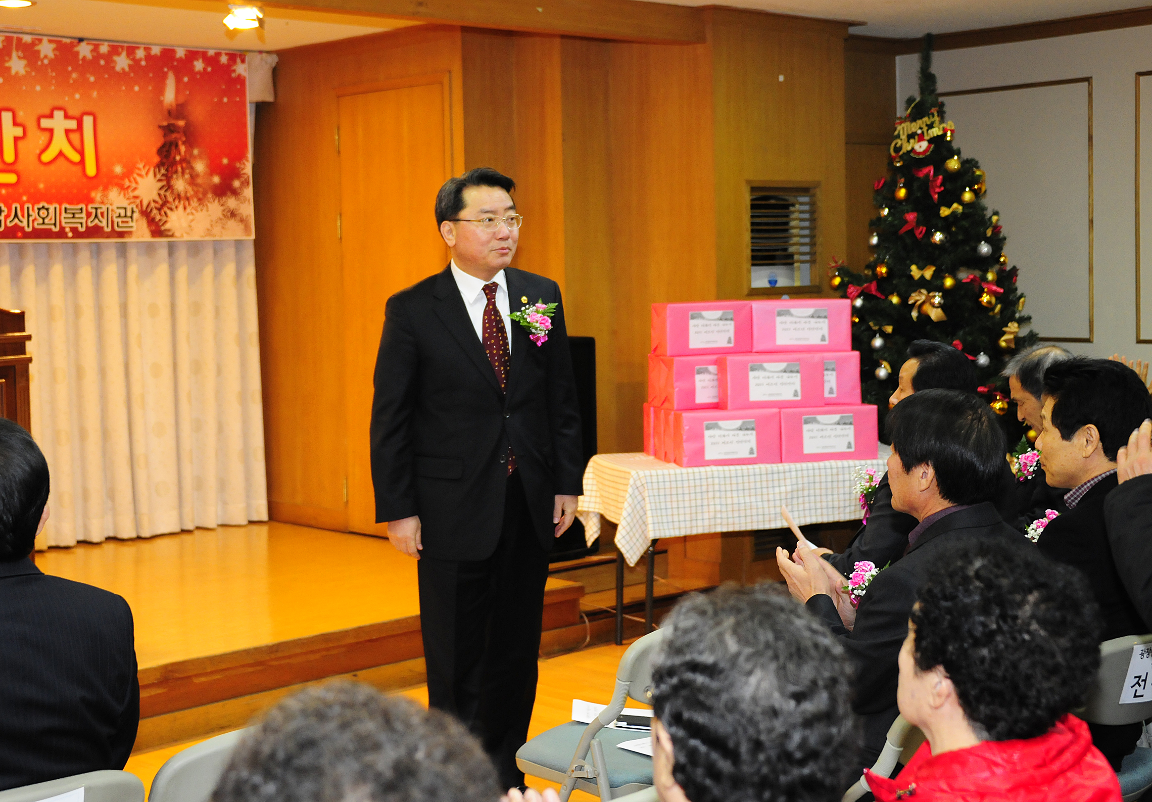 20111220-광장종합사회복지관 송년행사 46156.JPG