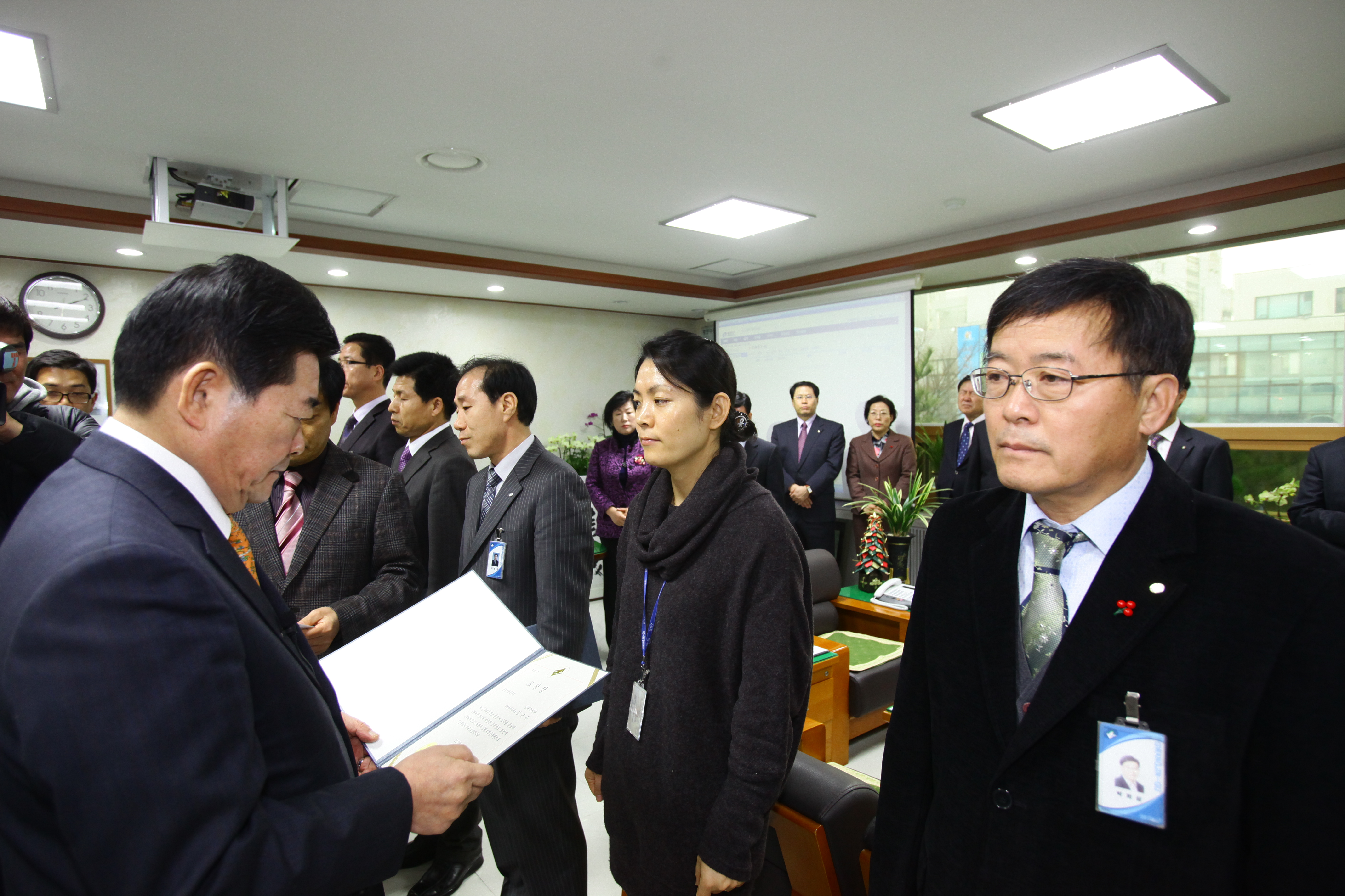 20101220-국장단회의 표창 20125.JPG