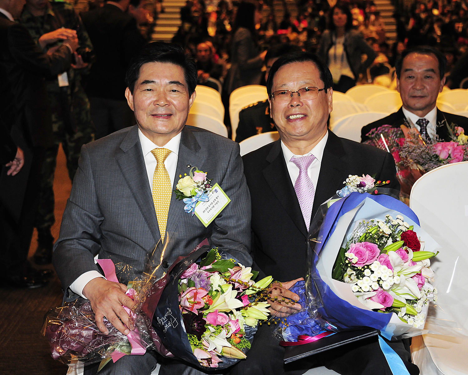 20111019-전국도서관 운영평가 대통령상 수상 41936.JPG