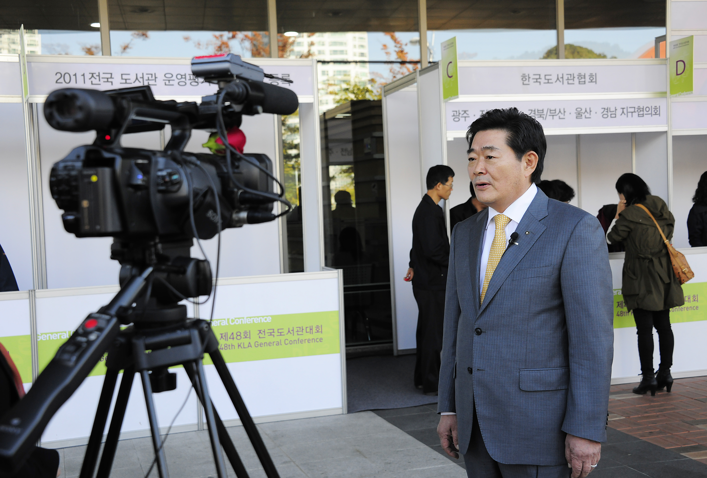 20111019-전국도서관 운영평가 대통령상 수상 41901.JPG