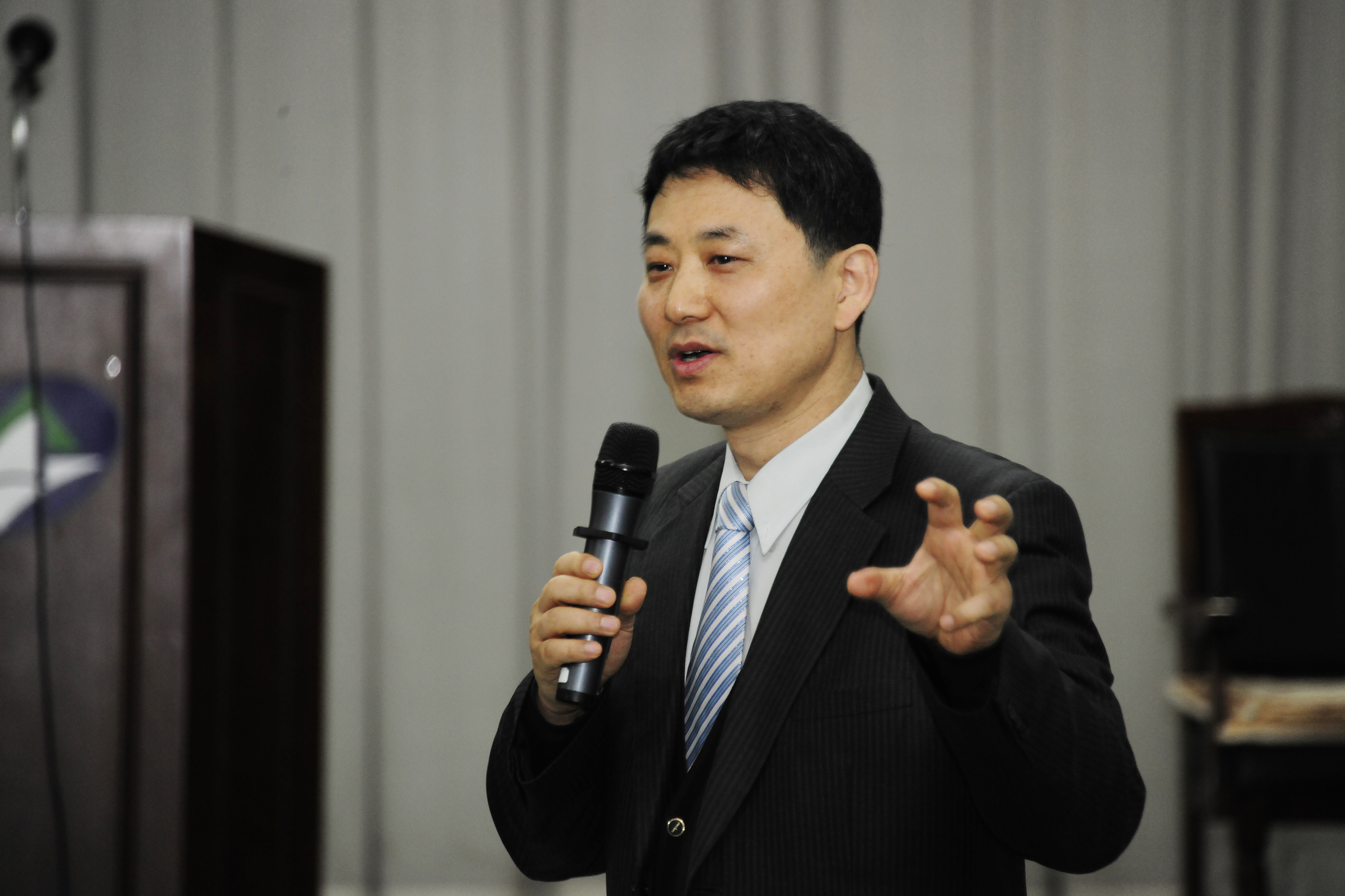 20110311-1 4분기 구청 전직원 정례조례 개최 27532.JPG