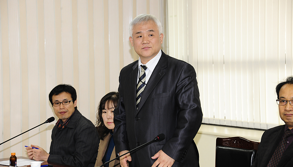 20110324-실무협의체 신규위원 위촉식 28663.JPG