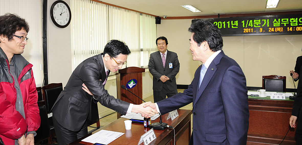 20110324-실무협의체 신규위원 위촉식 28645.JPG