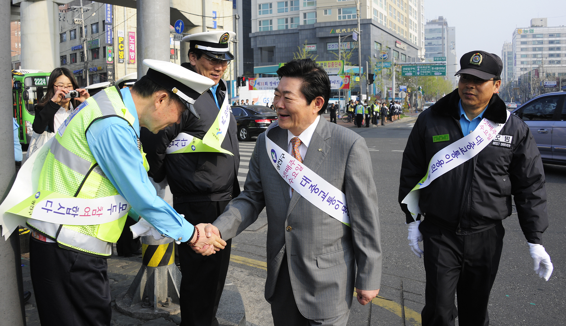 20110420-대중교통 이용의 날 캠페인 31406.JPG