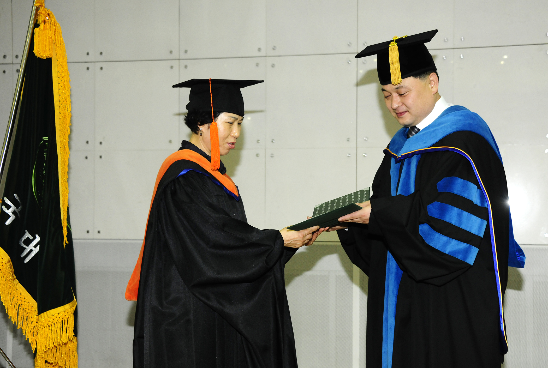 20110809-제4기 도시주택최고과정 수료식 39225.JPG