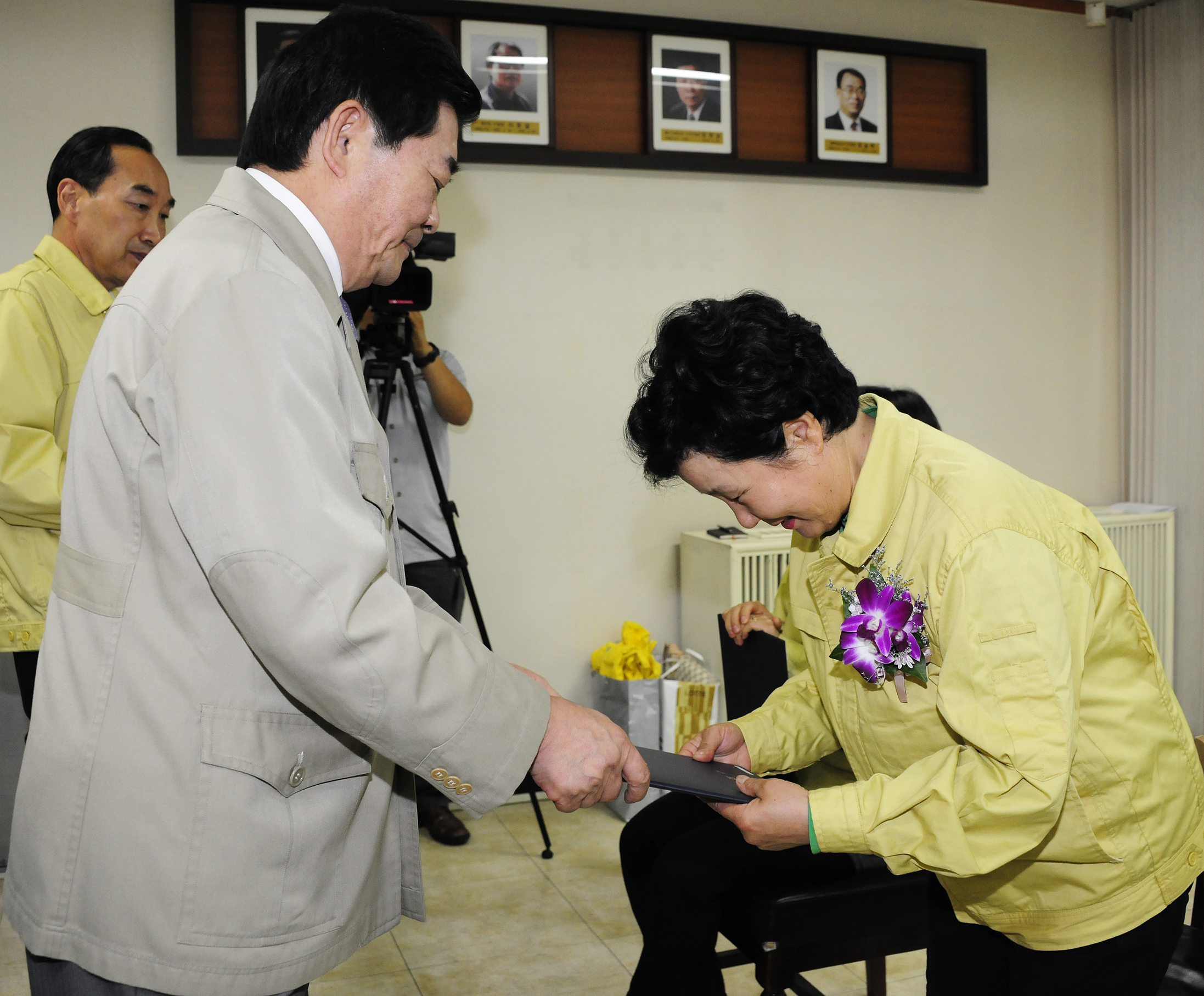 20110926-민방위대창설 제36주년 유공자 표창 41191.JPG