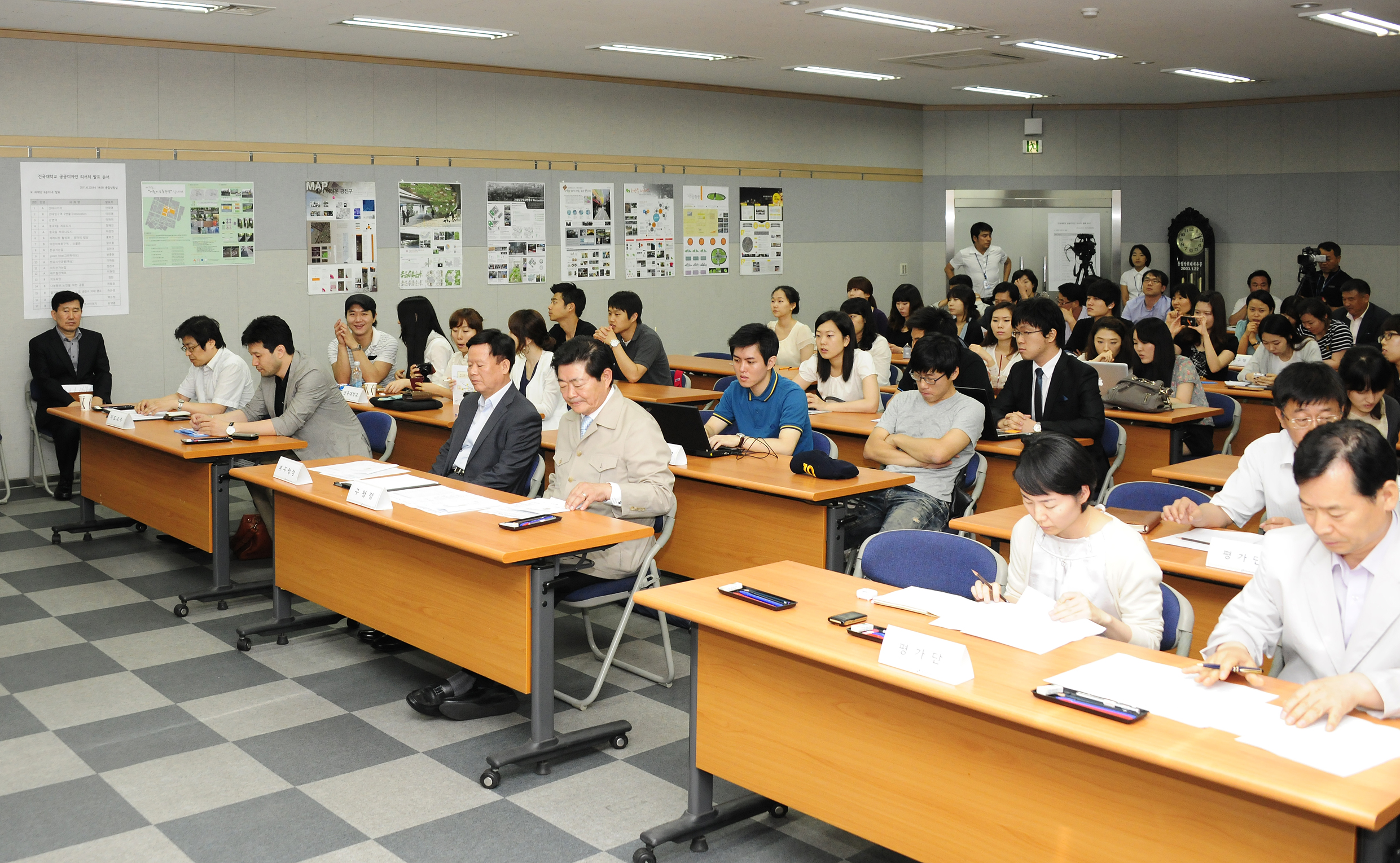 20110622-건국대 공공디자인 리서치 발표회 36144.JPG