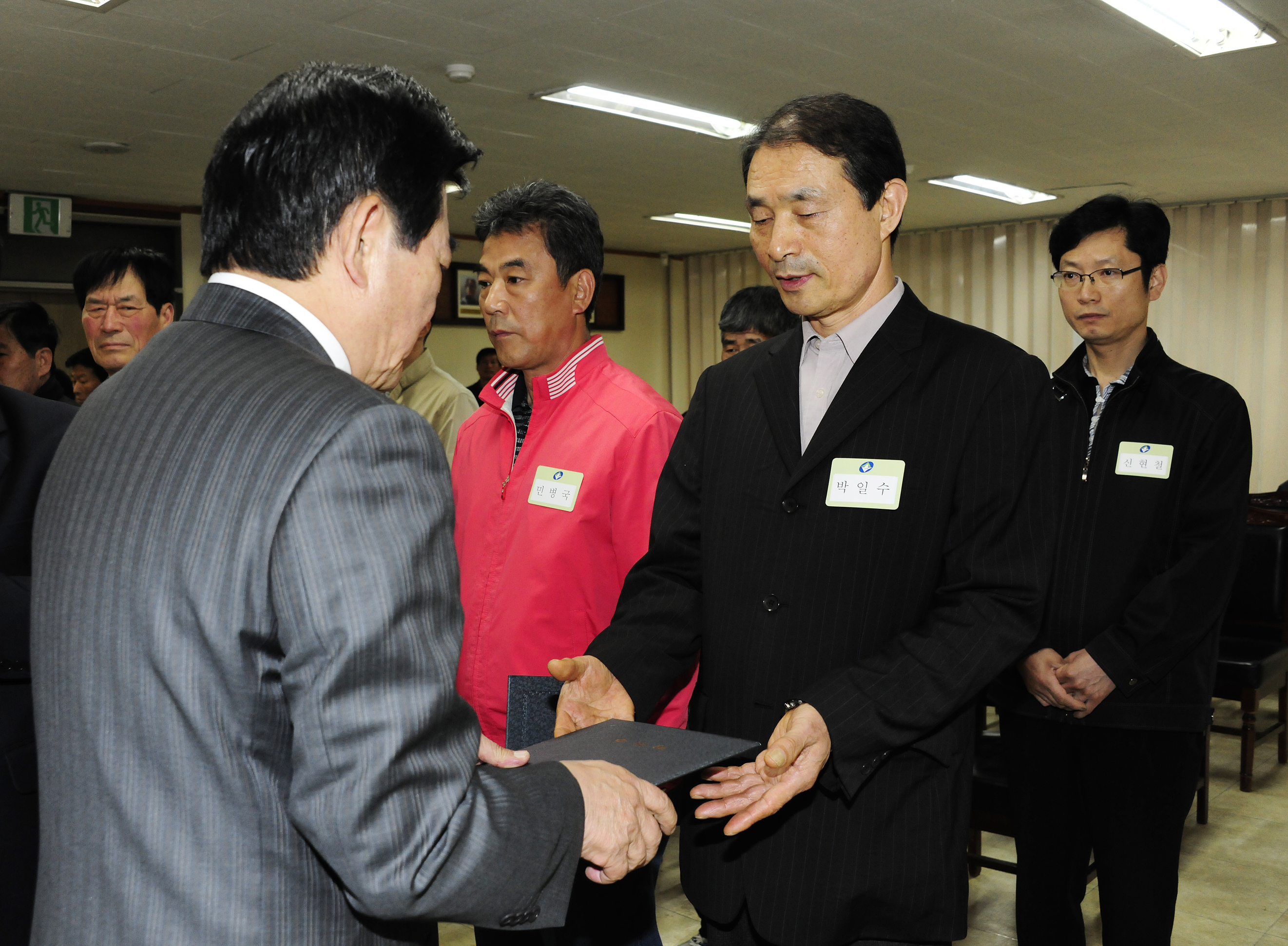 20110504-근로자의 날 맞이 환경미화원 격려 및 표창수여 32853.JPG