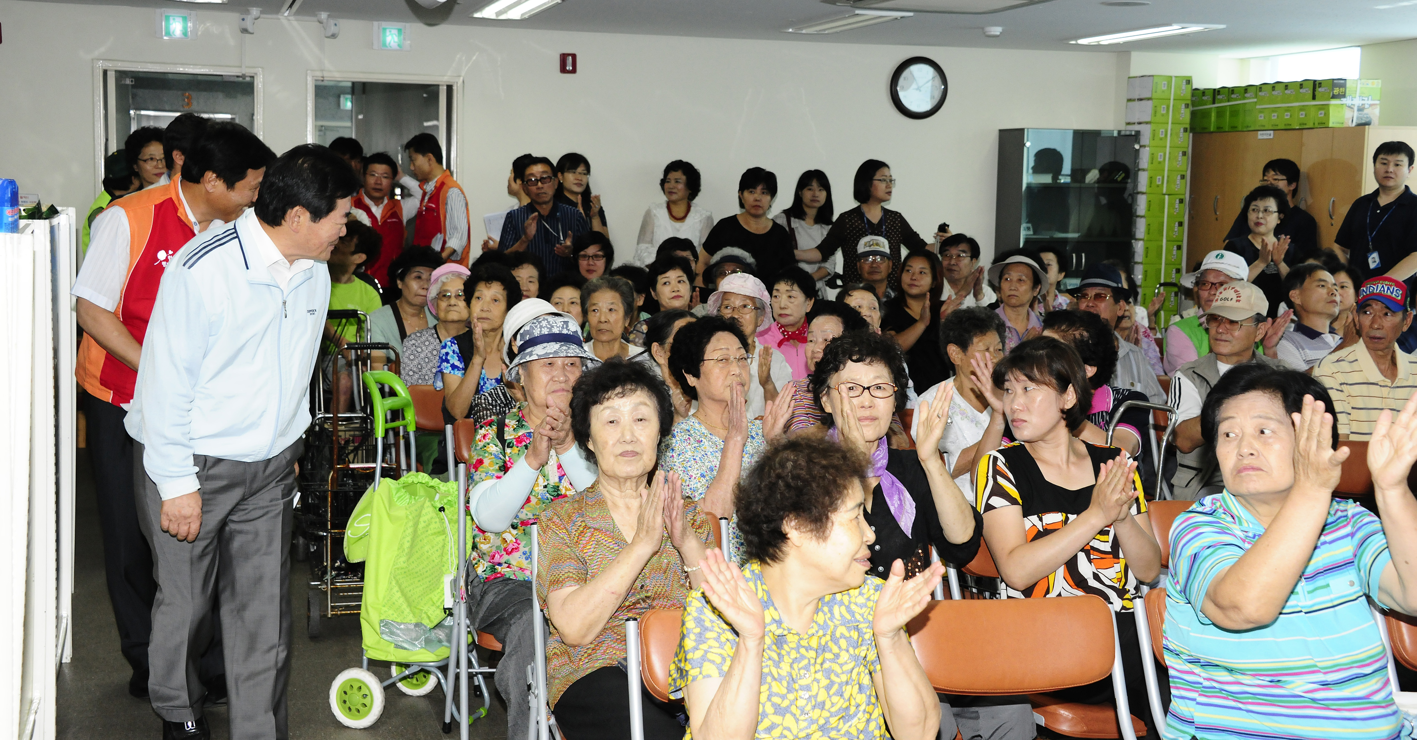 20110905-워커힐과 함께하는 식품 나눔의 날 행사 40113.JPG