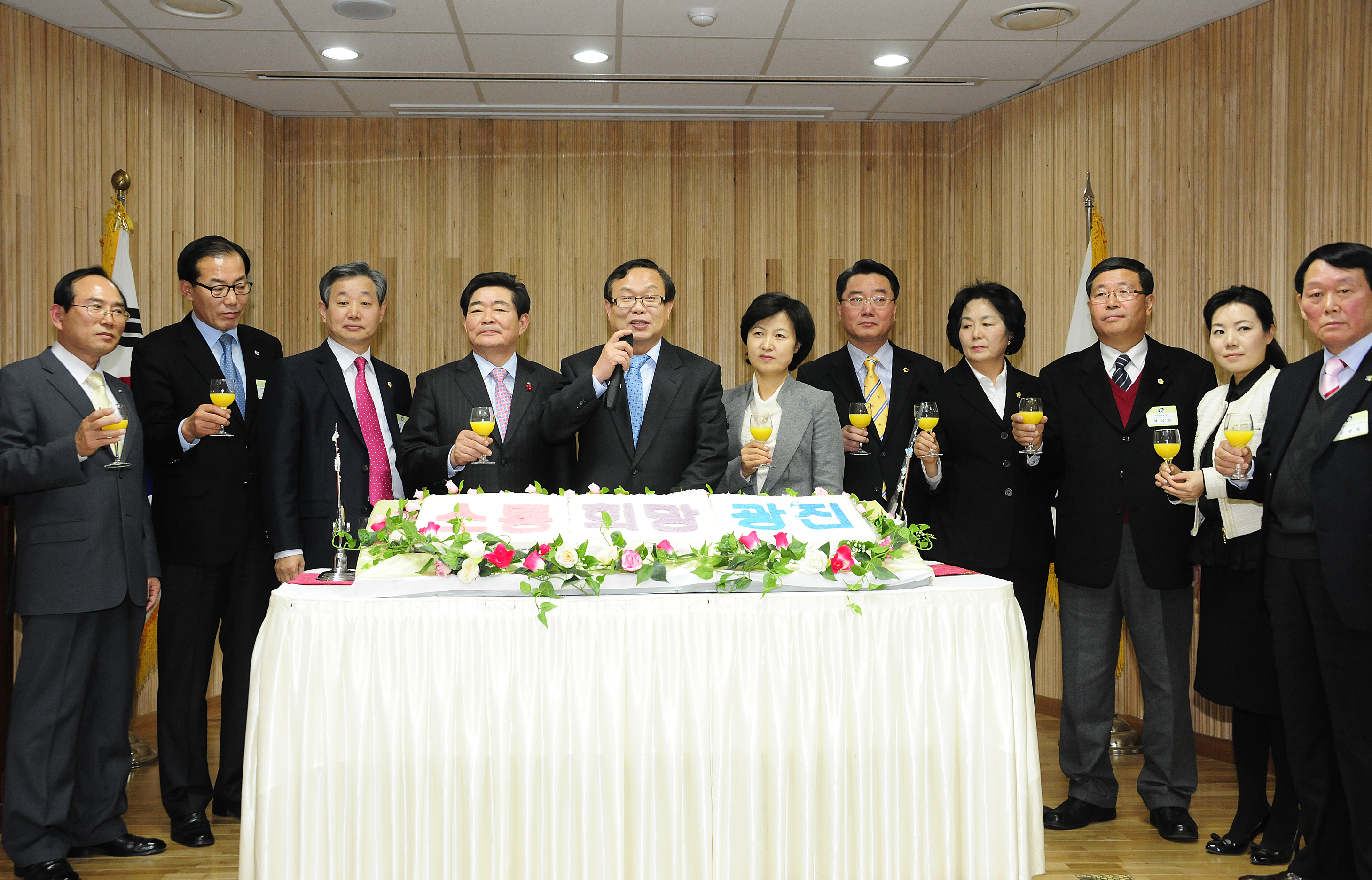 20120116-구의3동 업무보고 및 동청사 개청식 48247.JPG