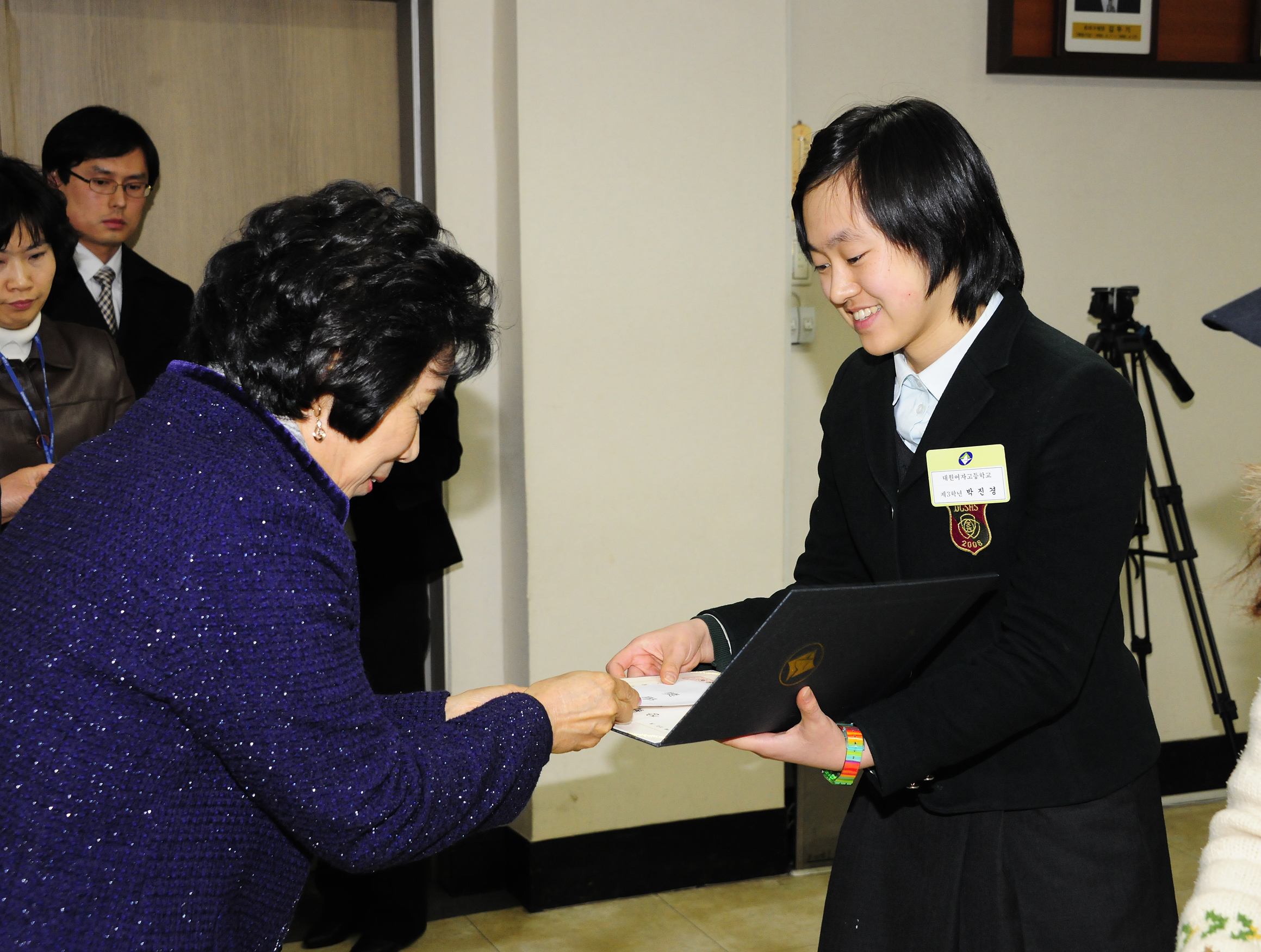 20110328-광진구 장학위원회 장학생선발 및 수여식 29094.JPG