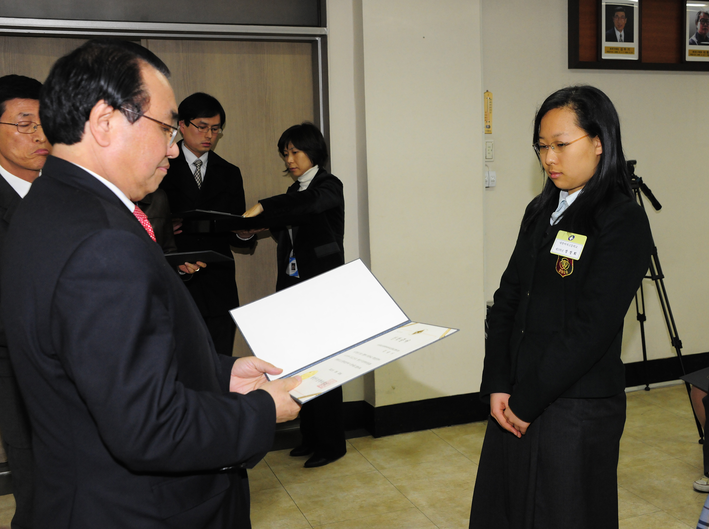 20110328-광진구 장학위원회 장학생선발 및 수여식 29097.JPG