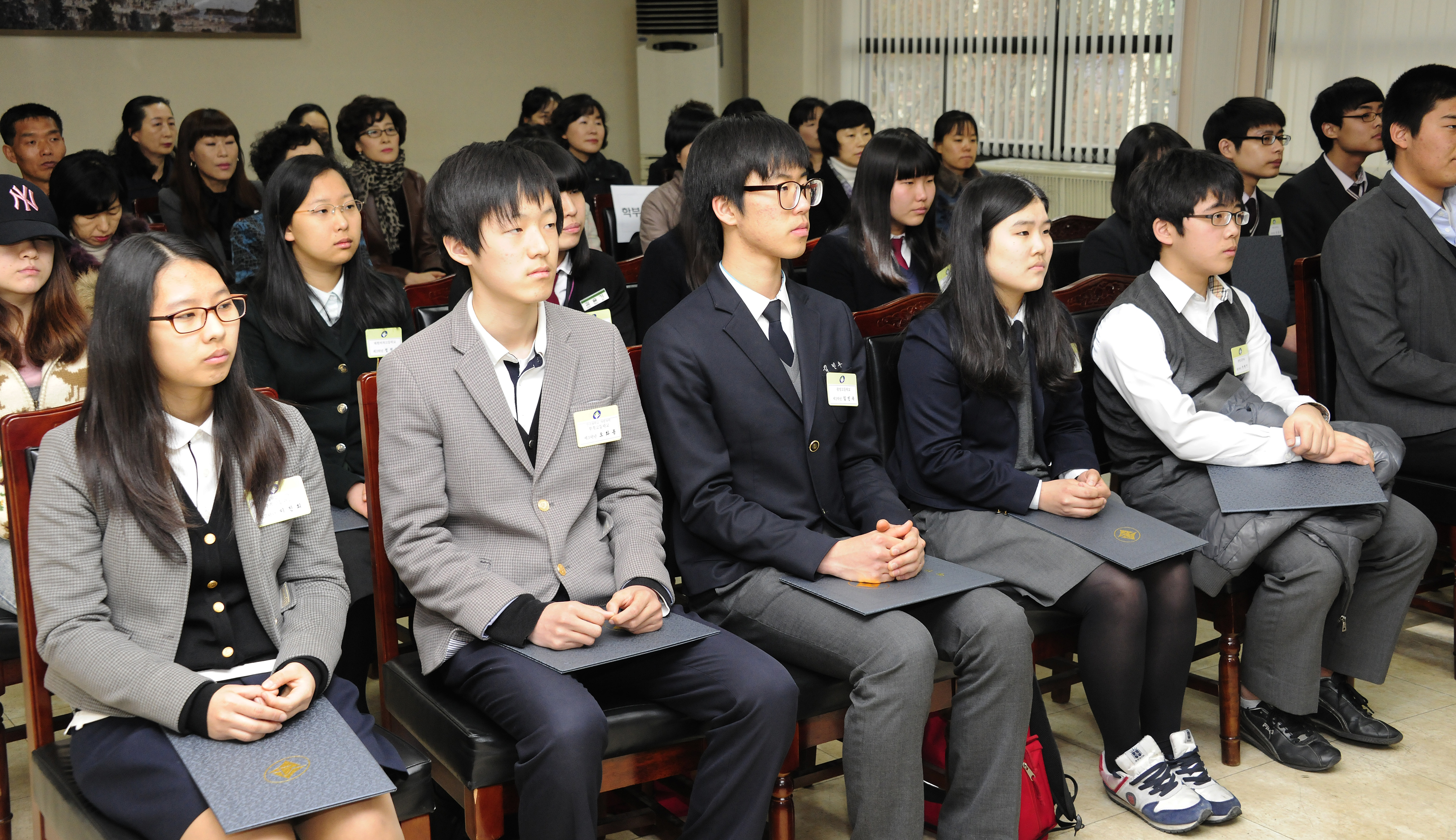 20110328-광진구 장학위원회 장학생선발 및 수여식 29126.JPG