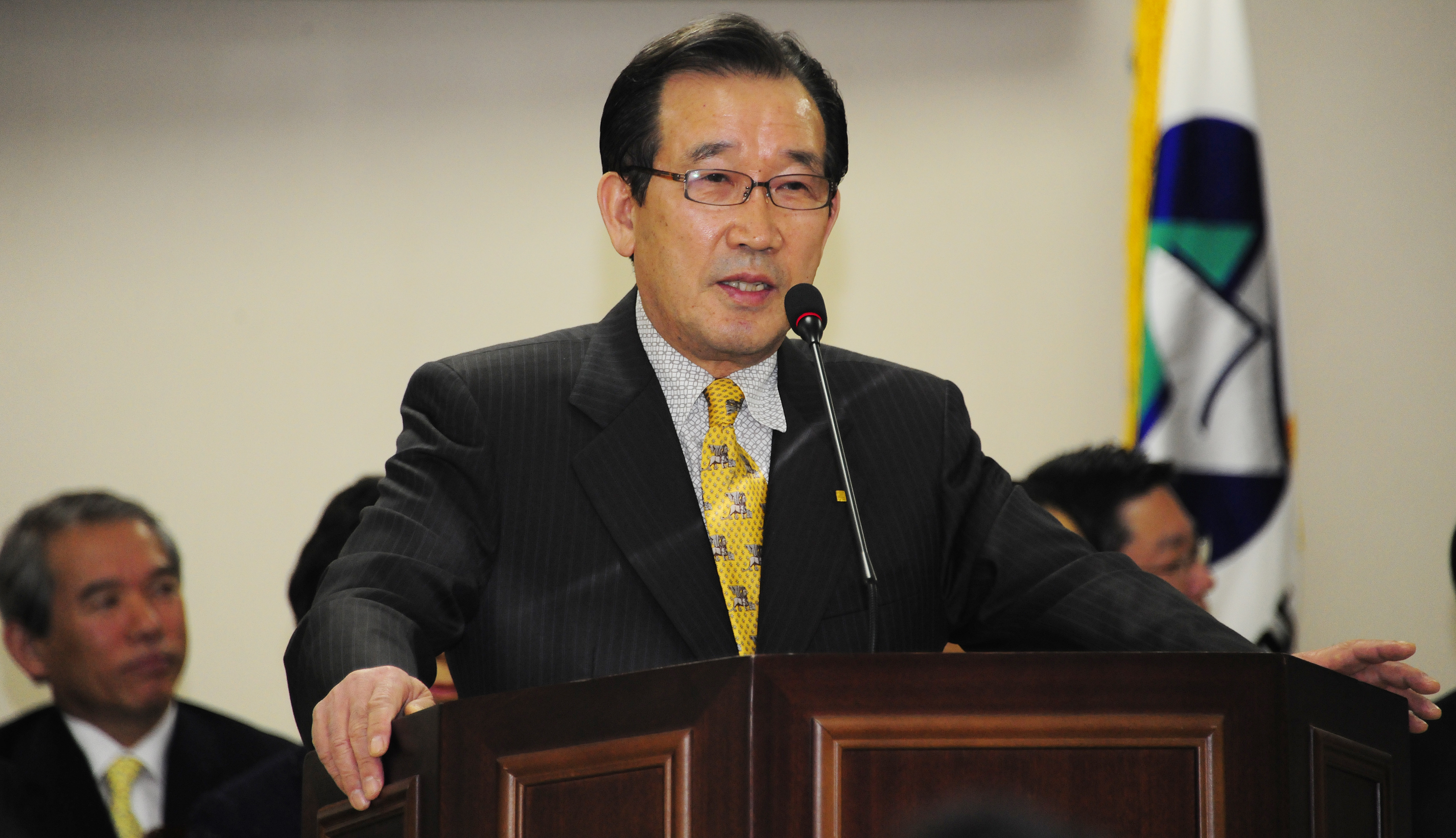 20110328-광진구 장학위원회 장학생선발 및 수여식 29132.JPG