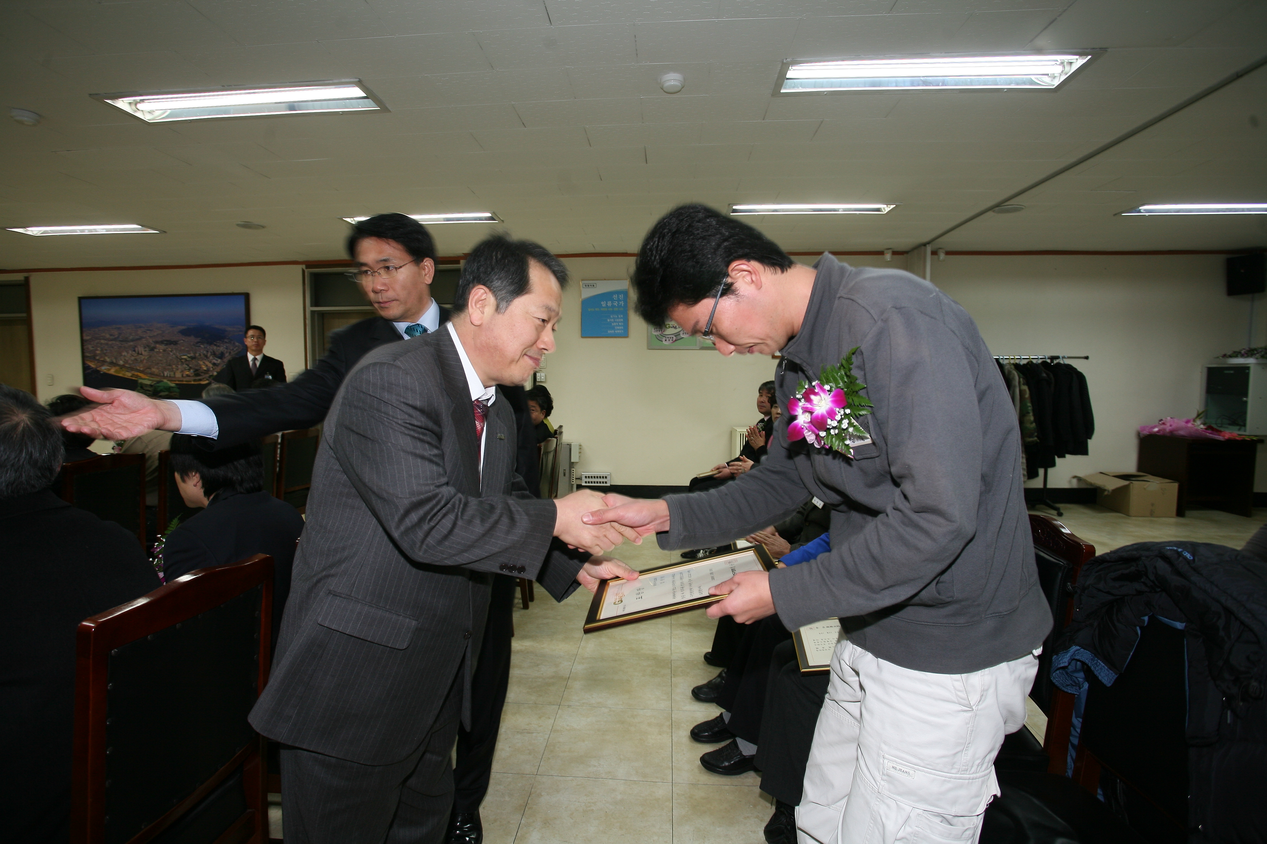 12월 정기구민표창 수여식 14957.JPG