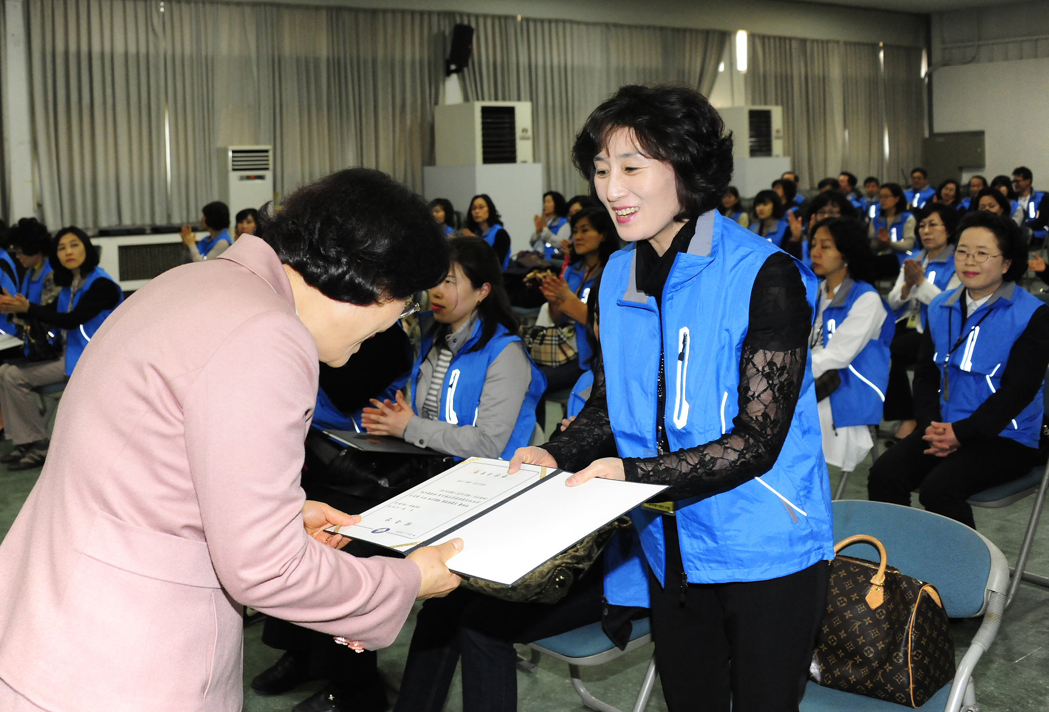 20110413-소비자 식품위생 감시원 위촉실 30183.JPG