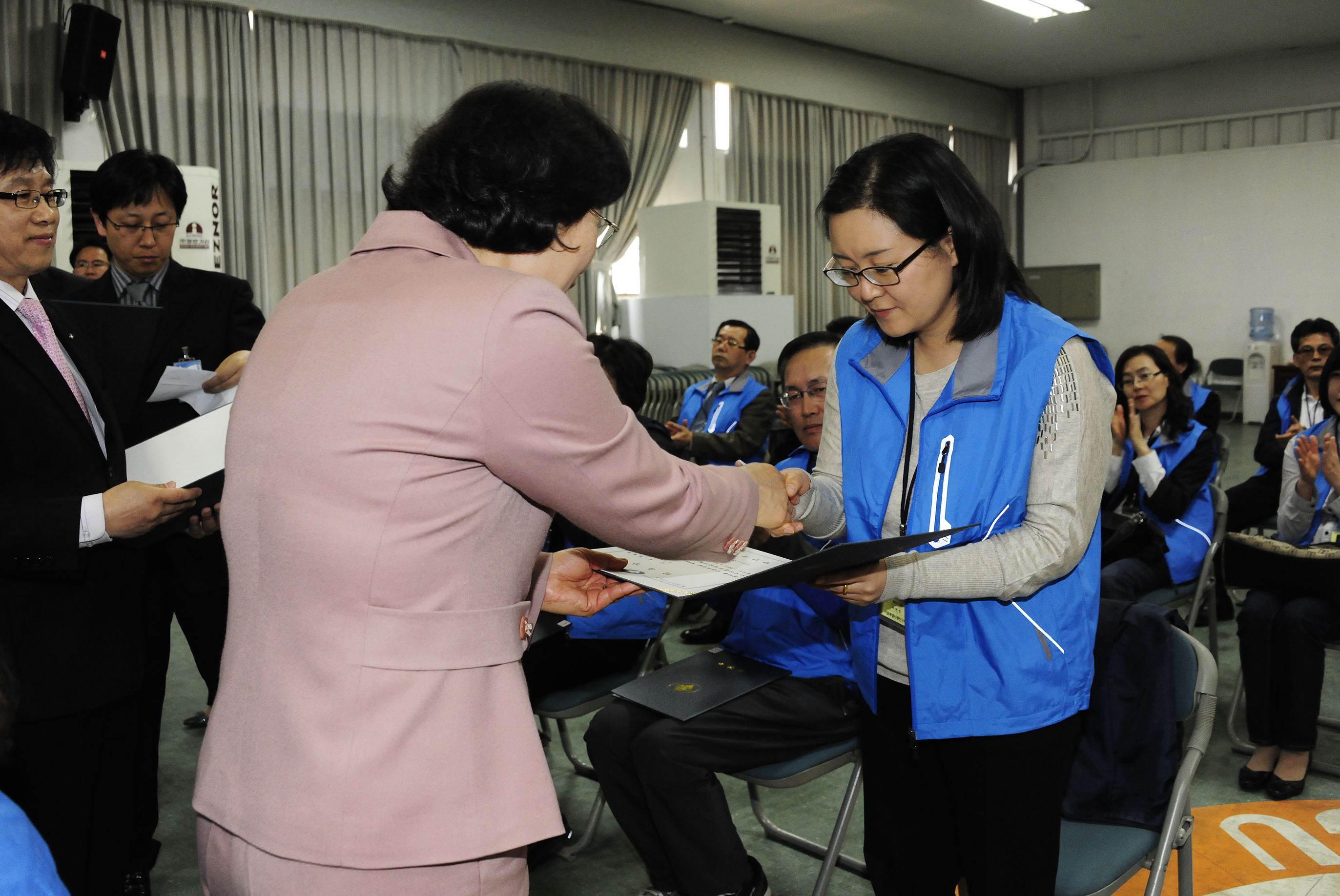 20110413-소비자 식품위생 감시원 위촉실 30262.JPG