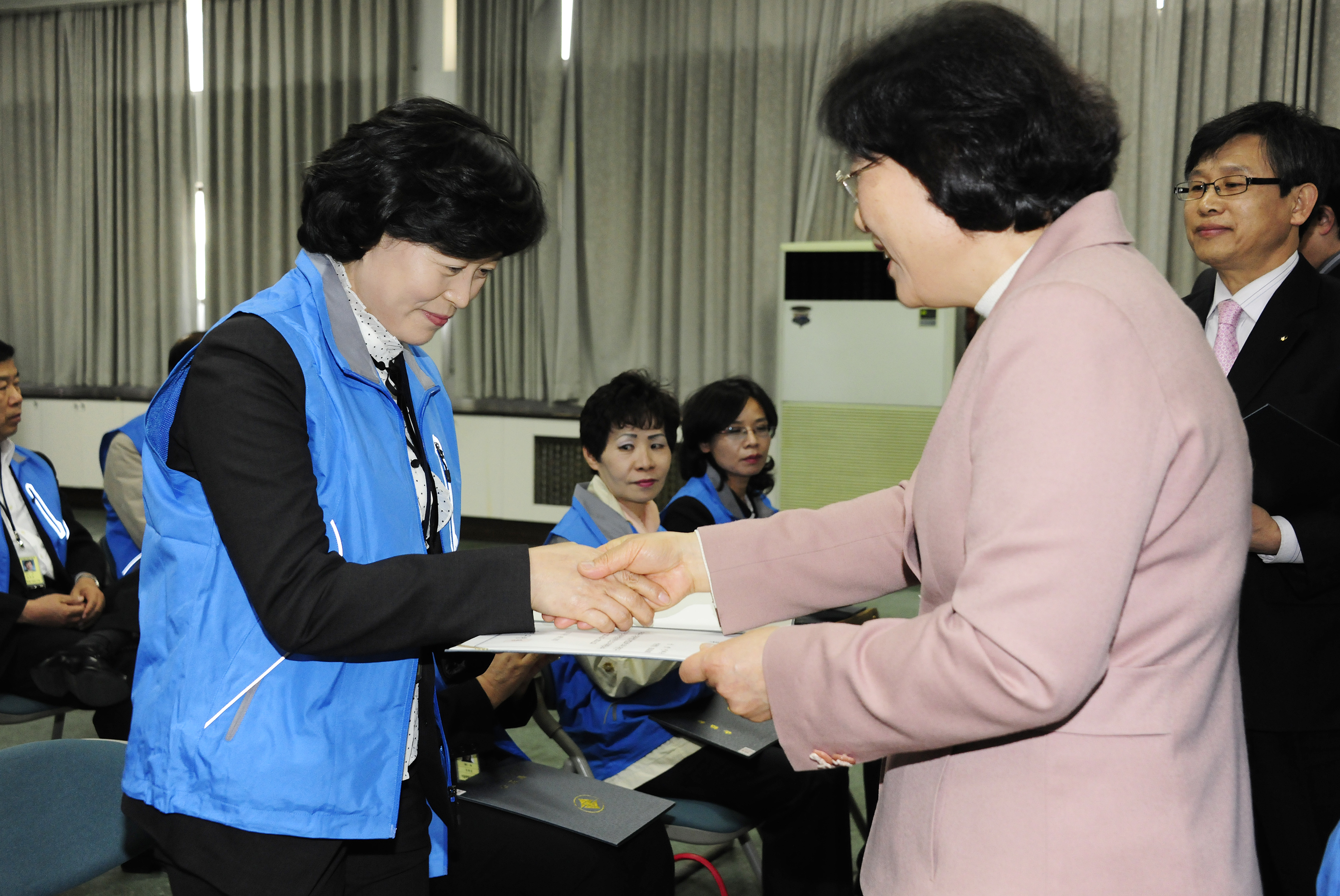 20110413-소비자 식품위생 감시원 위촉실 30284.JPG