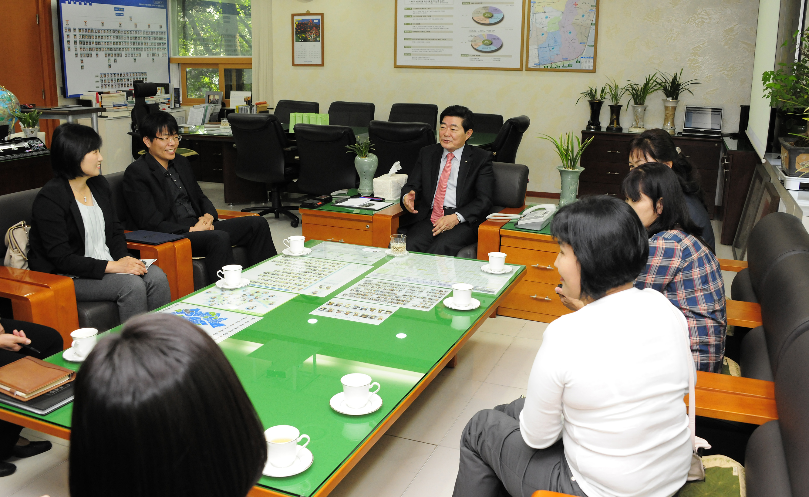 20110923-몽골 치과 의료진 견학 41109.JPG