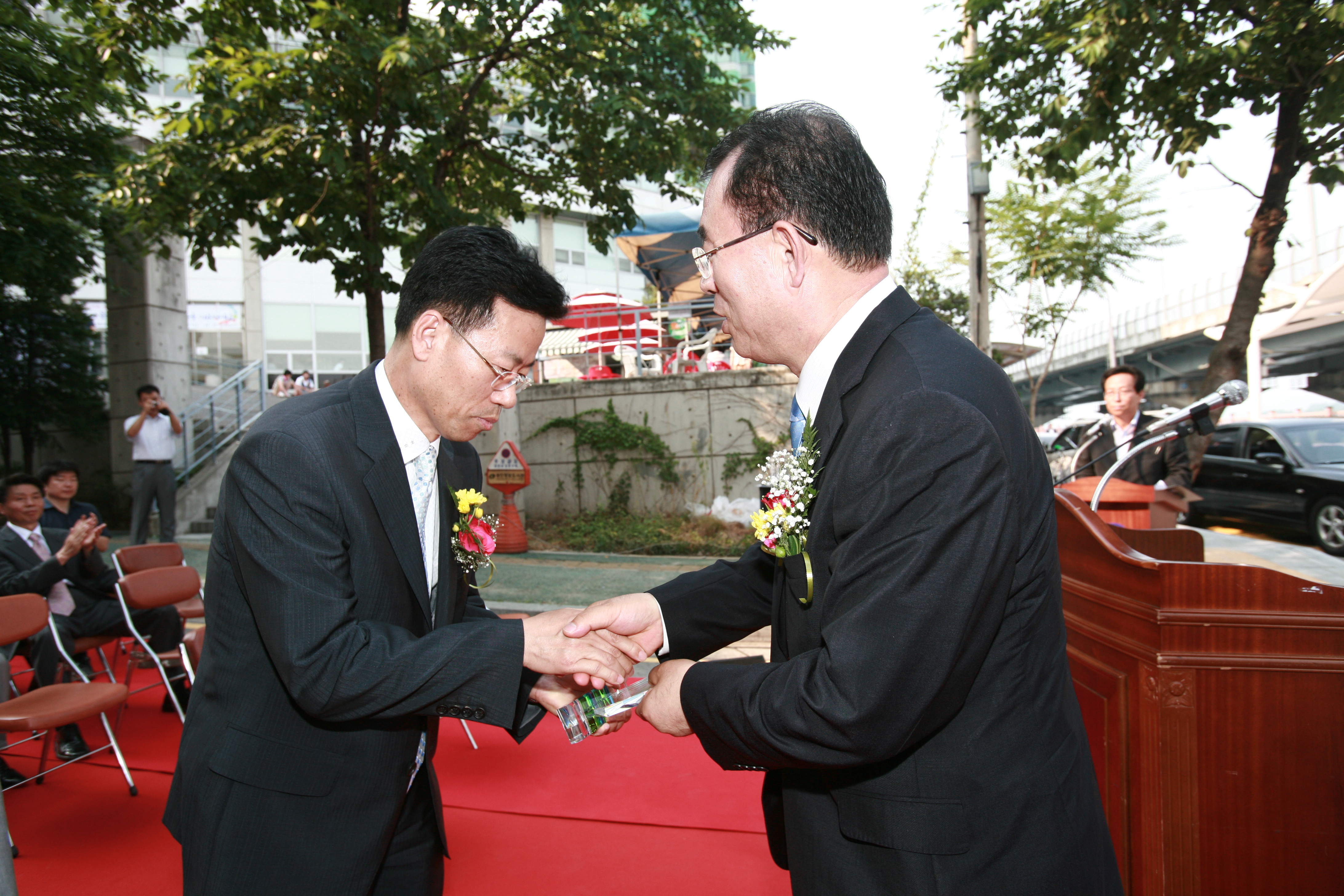 광장동 낭만의 거리 준공식 15928.JPG