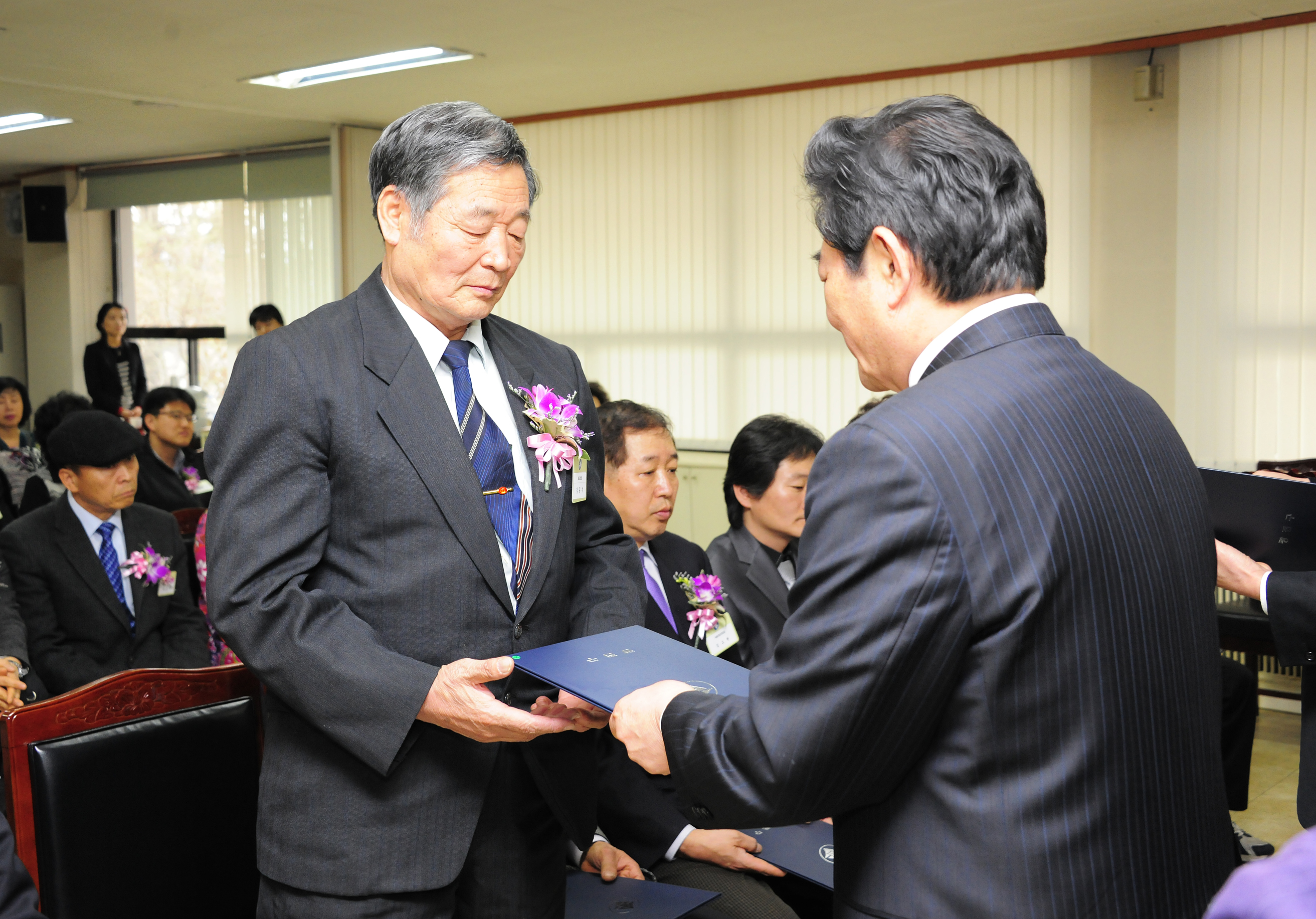 20110328-3월 구민표창 28963.JPG
