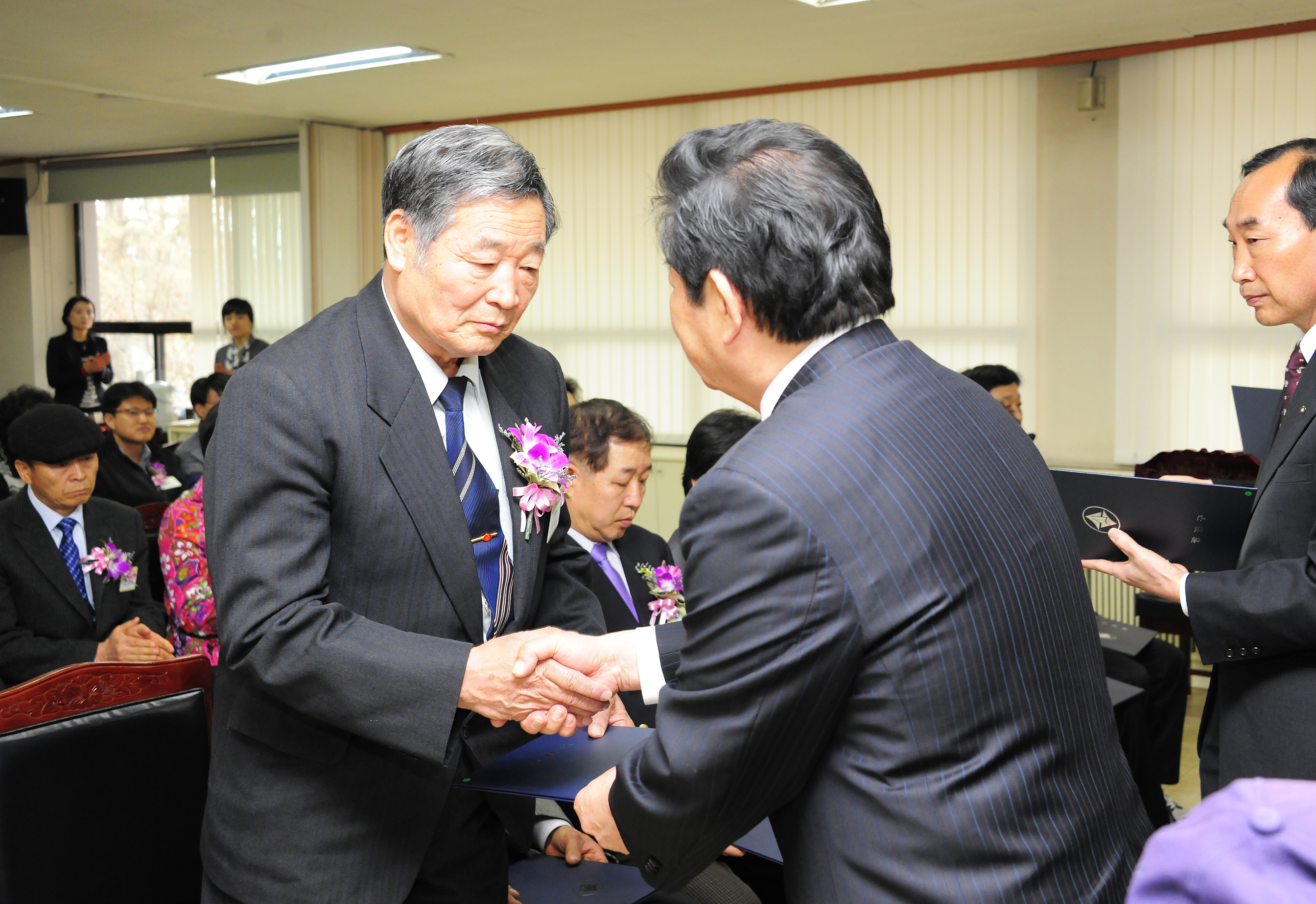 20110328-3월 구민표창 28964.JPG