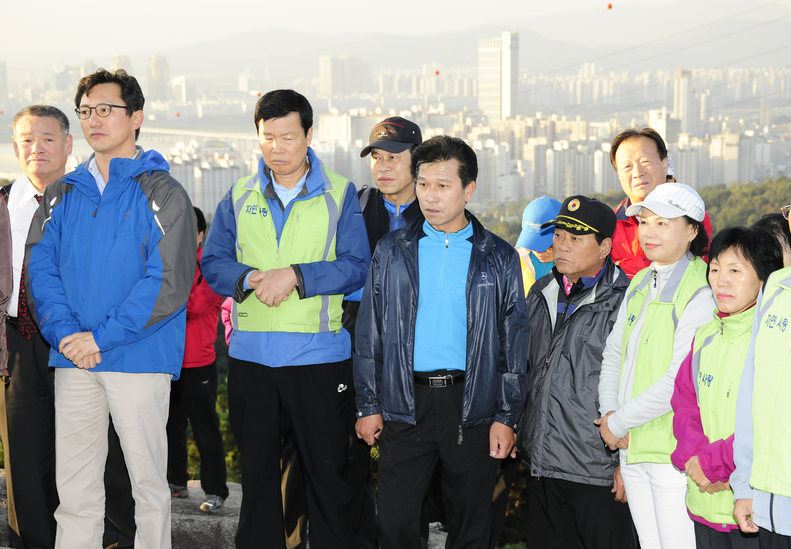 201111002-아차산 자연보호연합 산제 41455.JPG